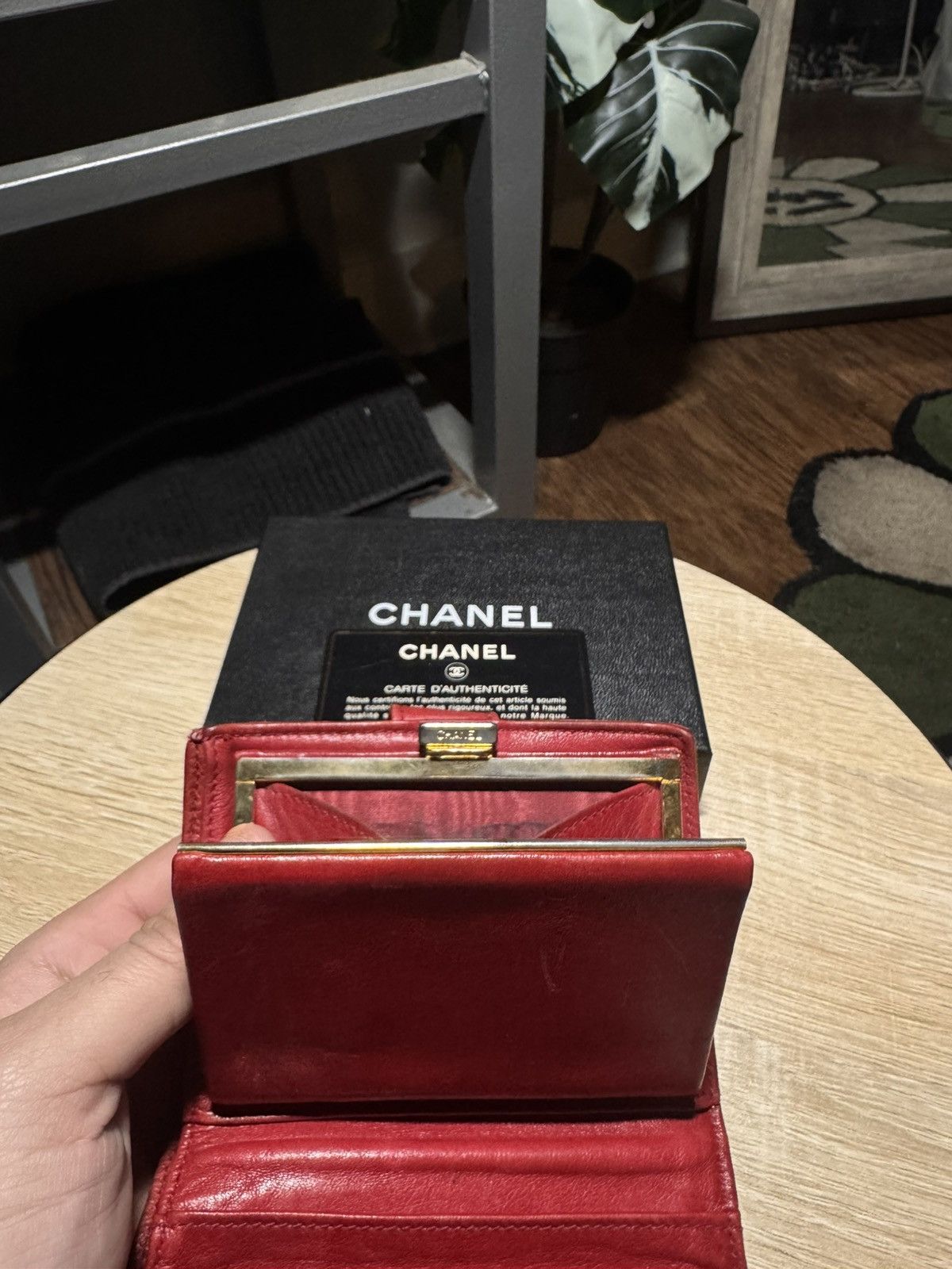 Chanel Chanel Red Wallet. Size ONE SIZE - 4 Thumbnail