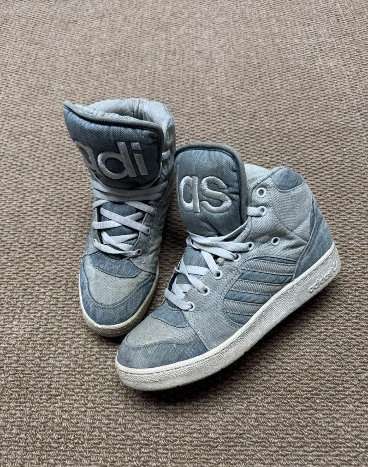 Adidas Adidas Jeremy Scott Wings Non-Wing Model K37 Size US 9.5 / EU 42-43 - 1 Thumbnail
