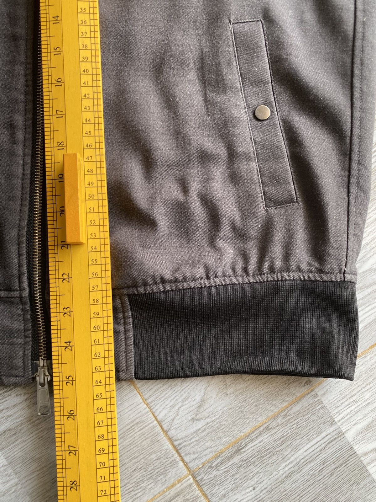 Japanese Brand PLST Charcoal Grey Thermore Insulated Jacket (Size M) Size US M / EU 48-50 / 2 - 15 Thumbnail