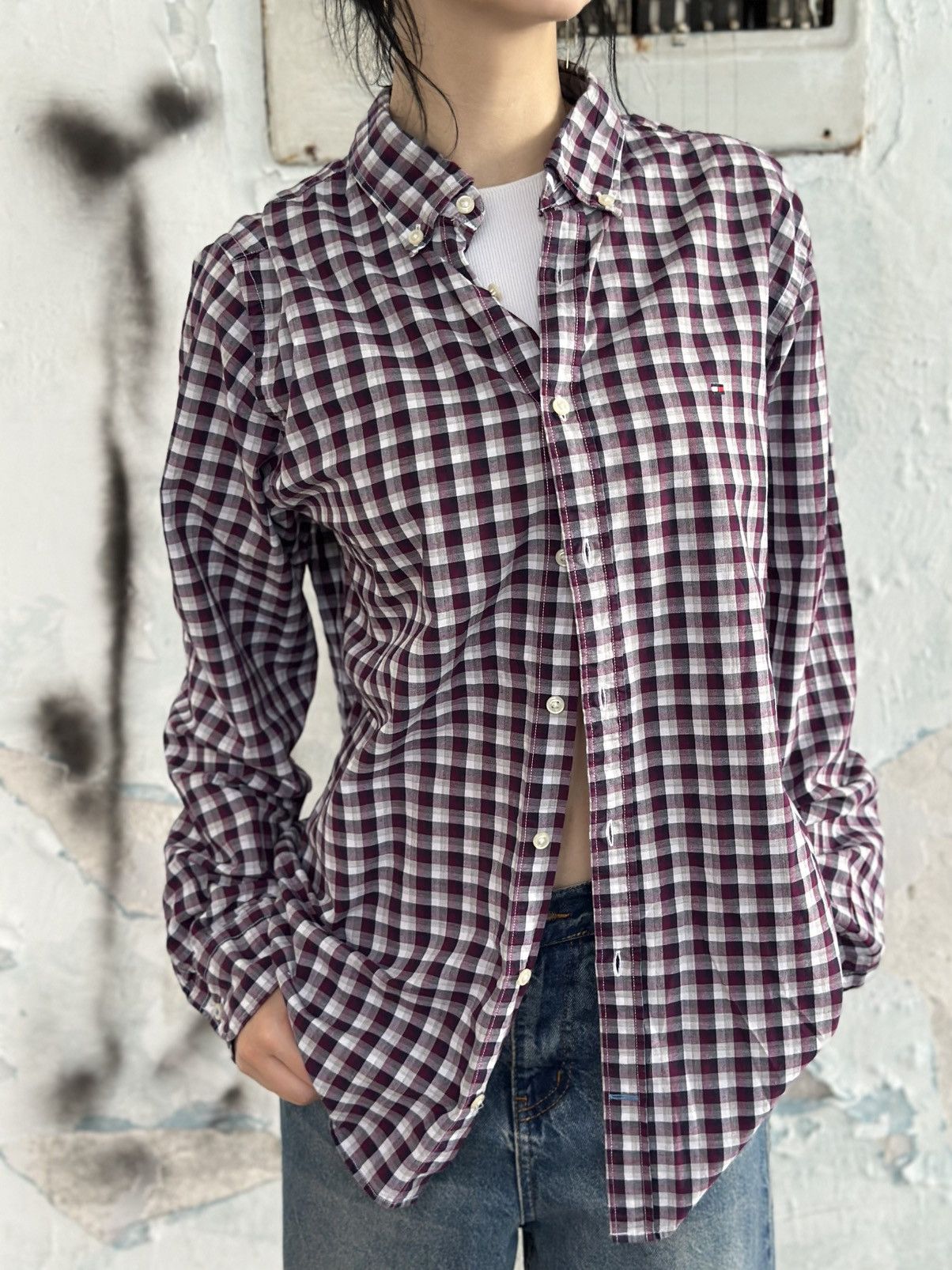 Tommy Hilfiger VTG Tommy Hilfiger Checked Shirt Size L Y2K 00s Old Money Size US L / EU 52-54 / 3 - 3 Thumbnail