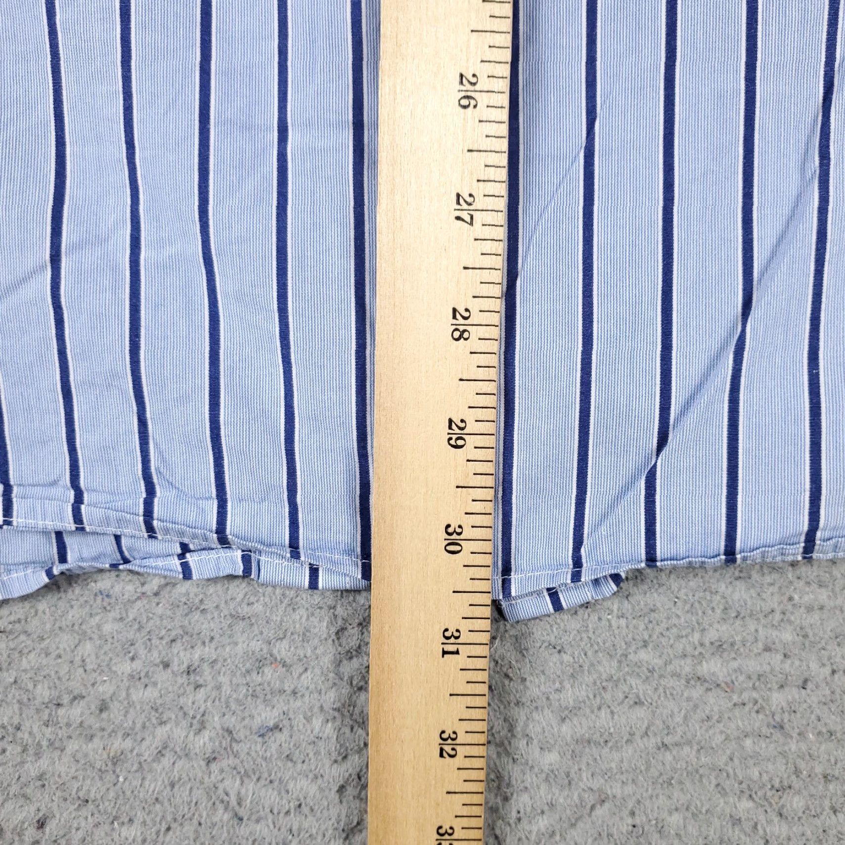 American Eagle Outfitters **American Eagle Outfitters Blue Striped Mens XL Button-Up Shirt** User: **American Eagle Outfitters Blue Striped Mens XL Button-Up Shirt** Size US XL / EU 56 / 4 - 5 Thumbnail