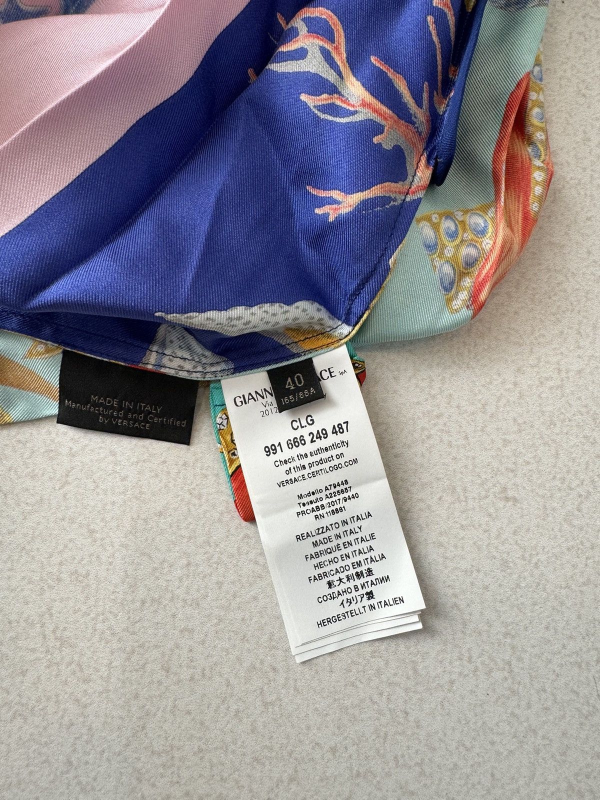 Versace SS 18 Tresor de La Mer Silk Mini Skirt Size 27" / US 4 / IT 40 - 5 Thumbnail