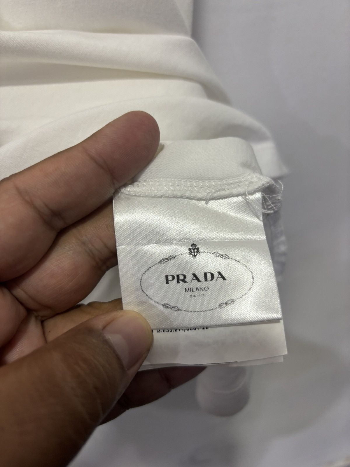 Prada Prada Embroidery Tshirt Size US M / EU 48-50 / 2 - 4 Thumbnail