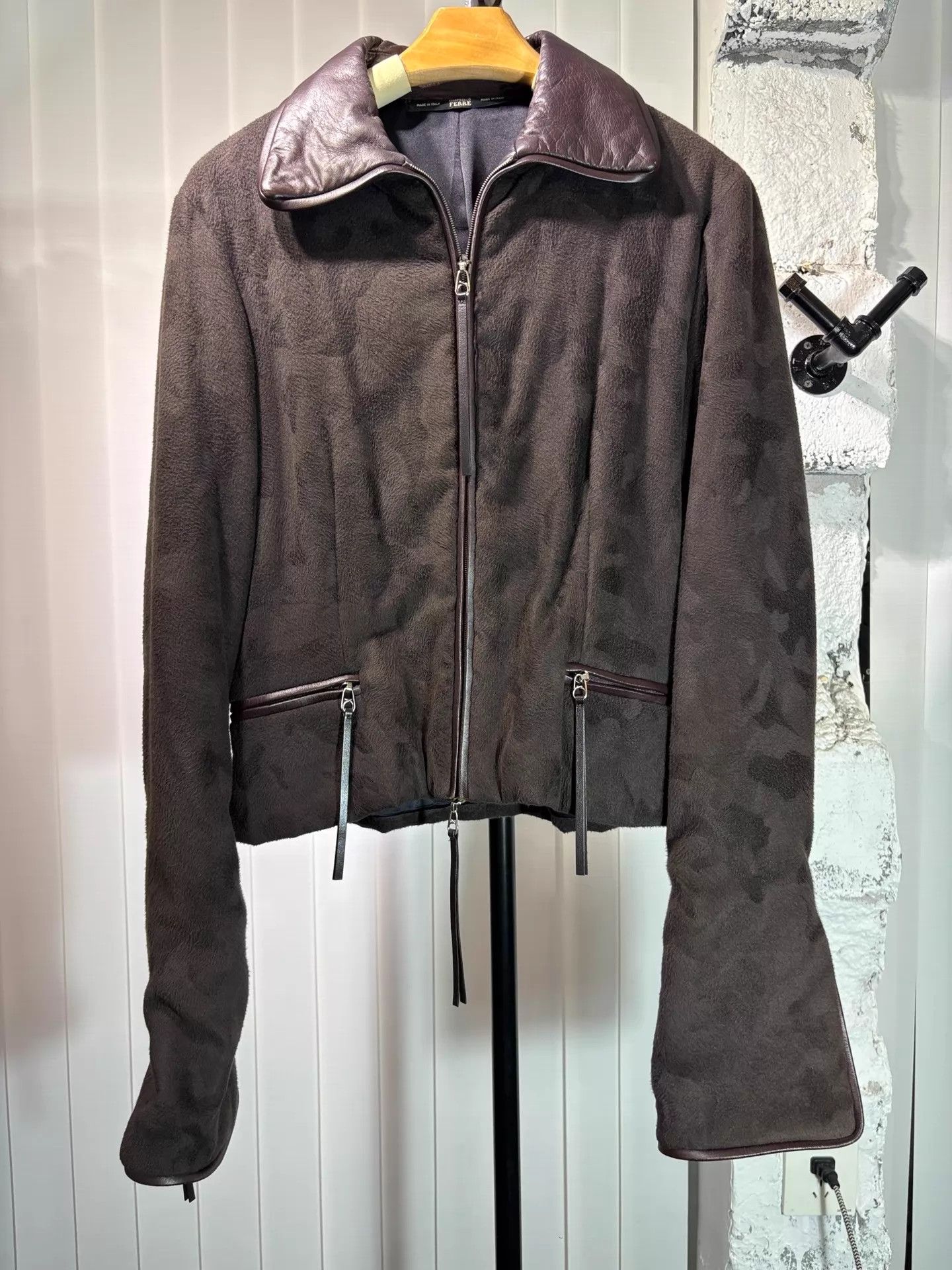 Gianfranco Ferre Gianfranco Ferre 90s Wool-Leather Notch Lapel Jacket Size US M / EU 48-50 / 2 - 1 Thumbnail