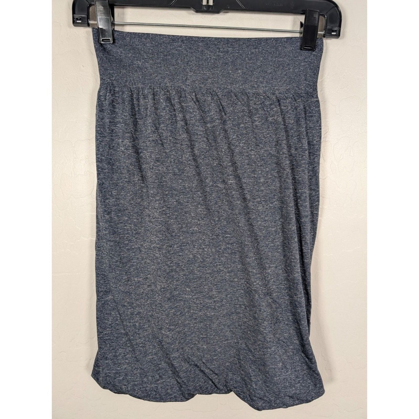 Lululemon lululemon athletica Heathered Navy Blue Pull-On Midi Skirt Size 32" / US 10 / IT 46 - 1 Thumbnail