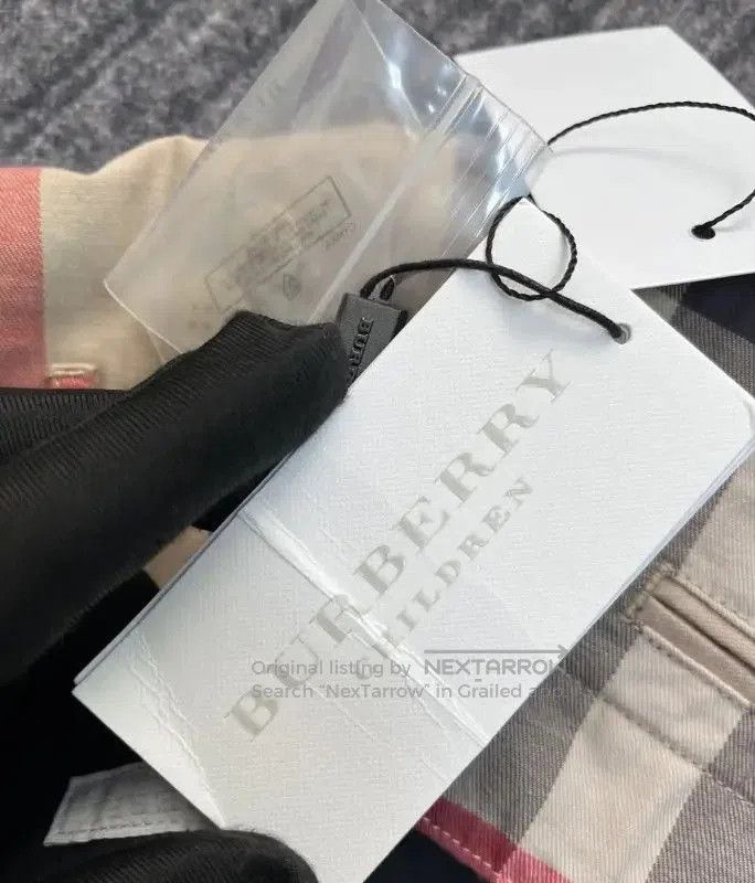 Burberry Burberry Khaki Check Summer Casual Shorts. Size 23" - 2 Thumbnail