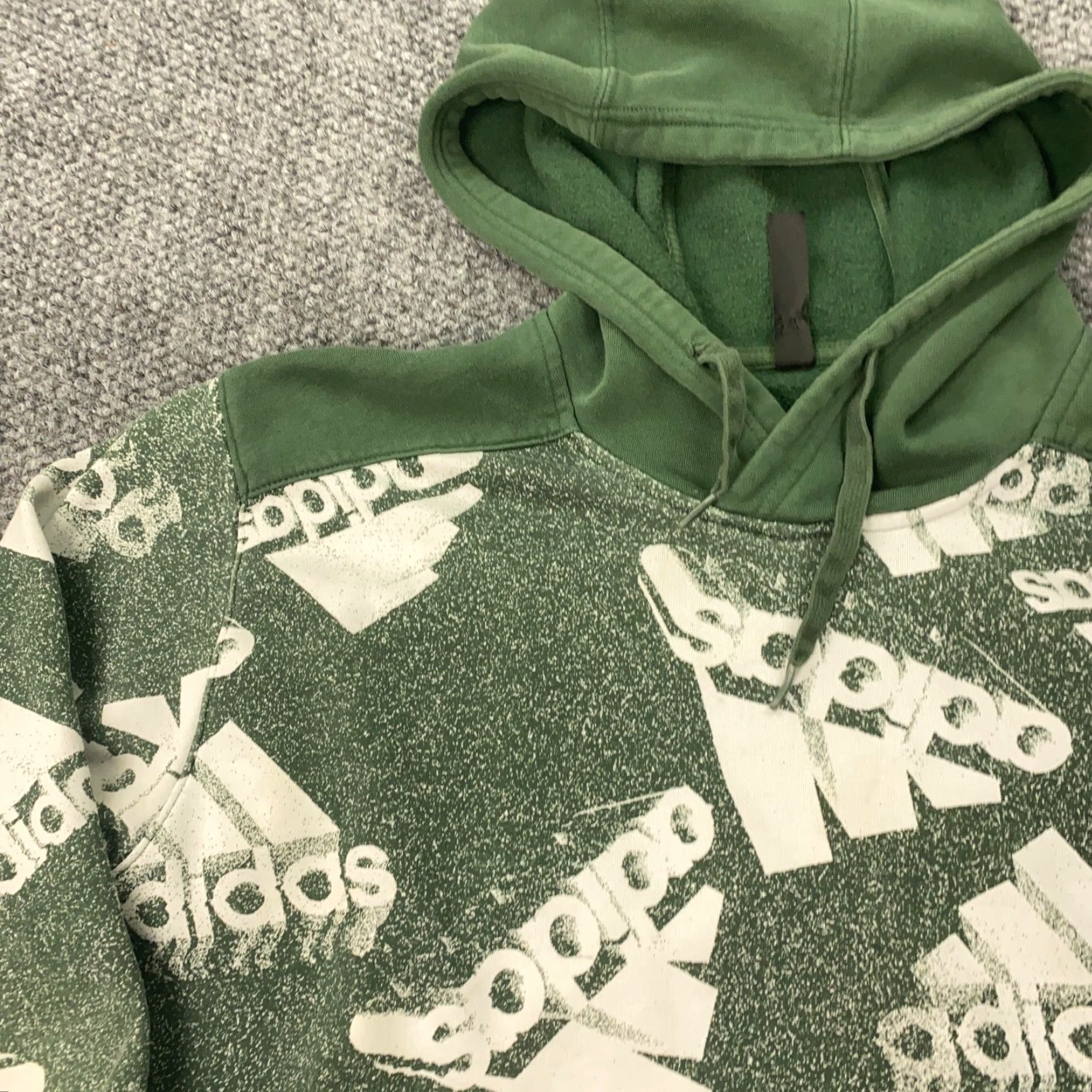 Adidas Adidas Essentials Hoodie Mens Large Green Sweatshirt Brandlove Q3 Size US L / EU 52-54 / 3 - 3 Thumbnail
