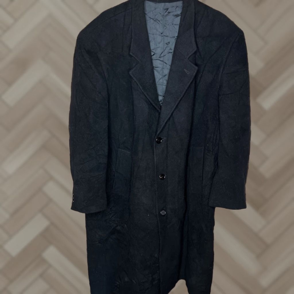 Vintage VINTAGE Christian Aujard Cashmere Blend Overcoat Coat 48R Black Men Wool Long Winter Overcoat European Brand Mens Size US M / EU 48-50 / 2 - 1 Thumbnail