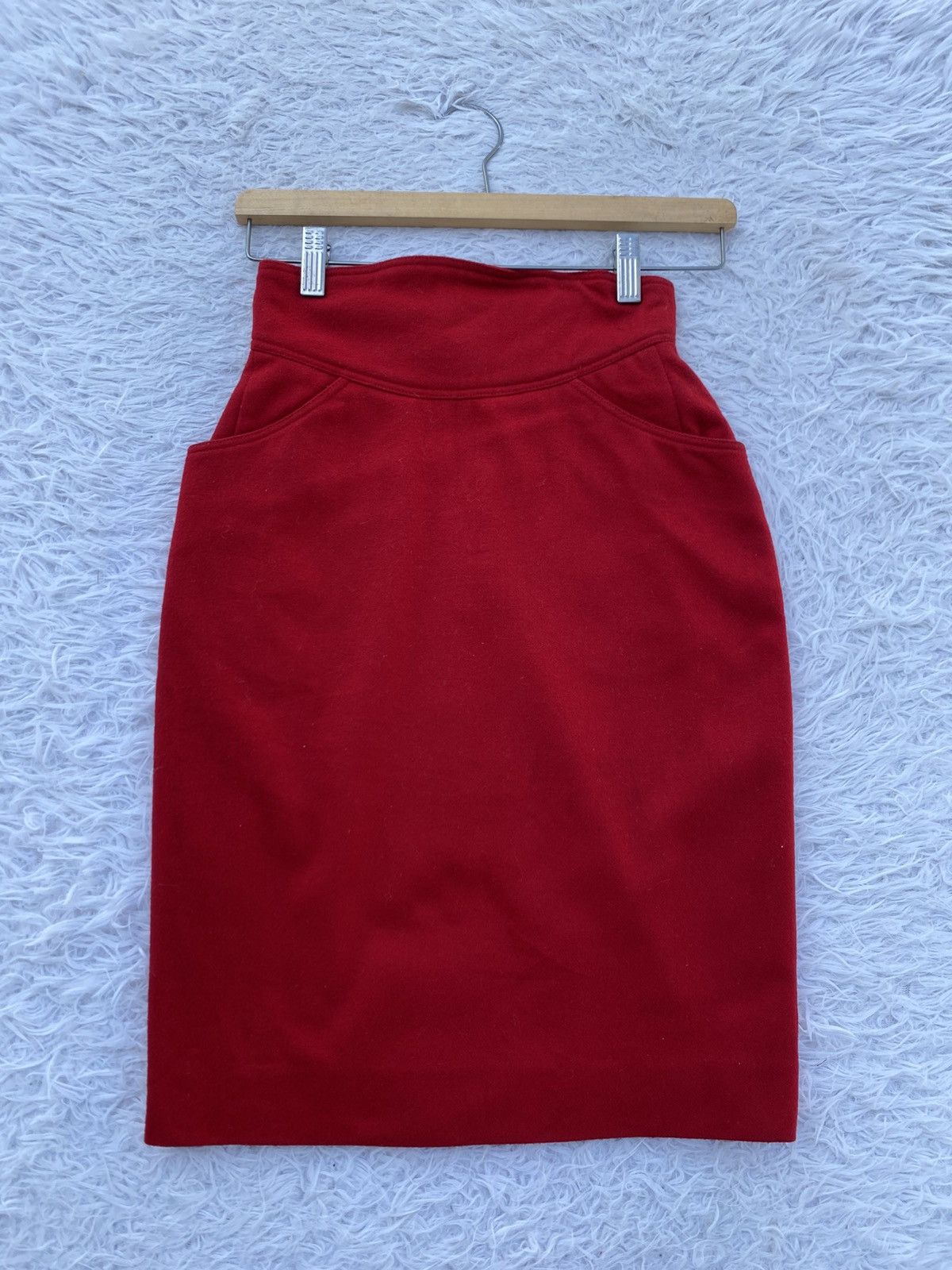 Fendi Rare Vintage 70s FENDI Red Wool Skirt Size 23" - 15 Thumbnail