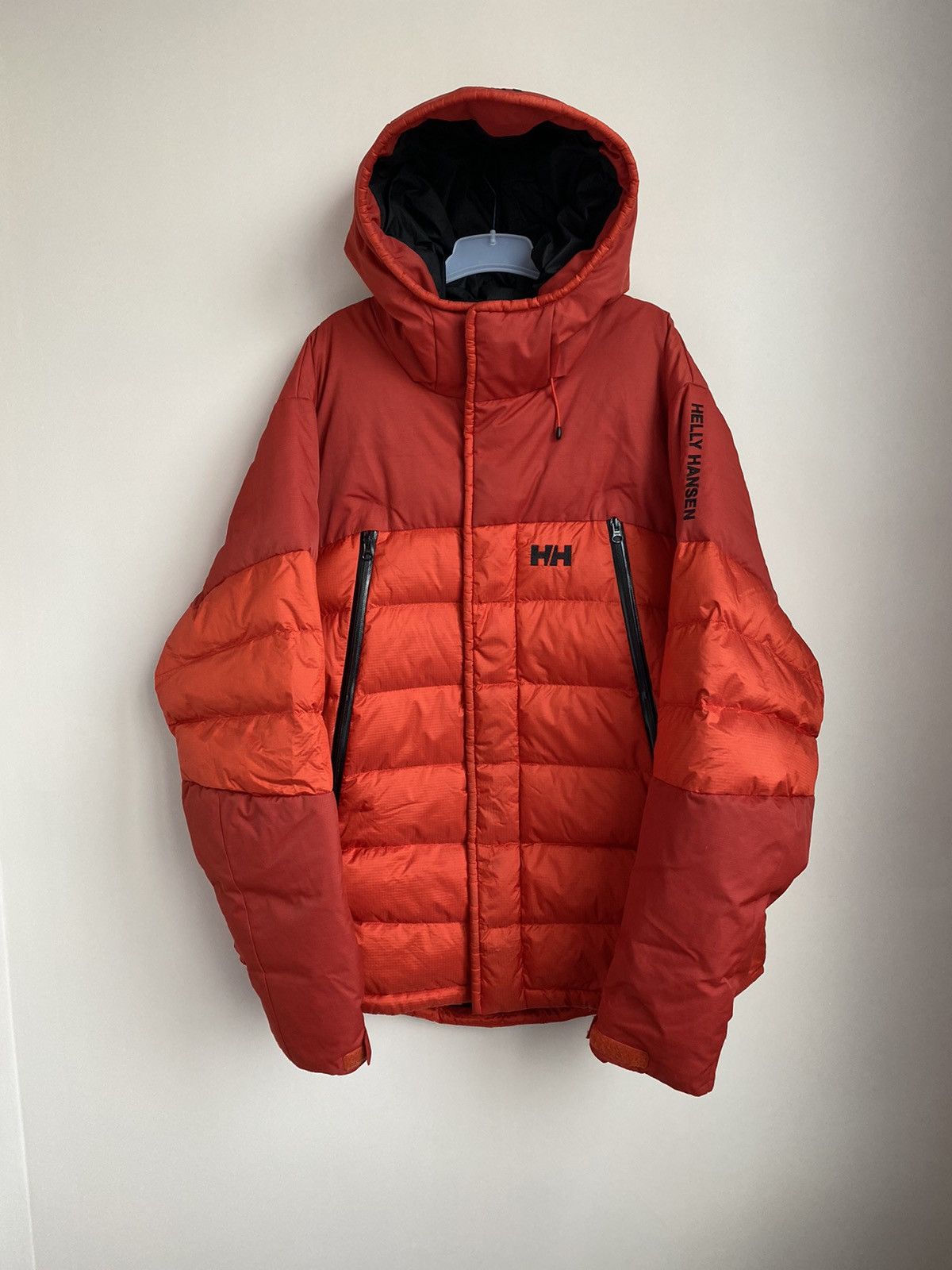 image of Helly Hansen Men's Winter Down Jacket in Red (Size XL)