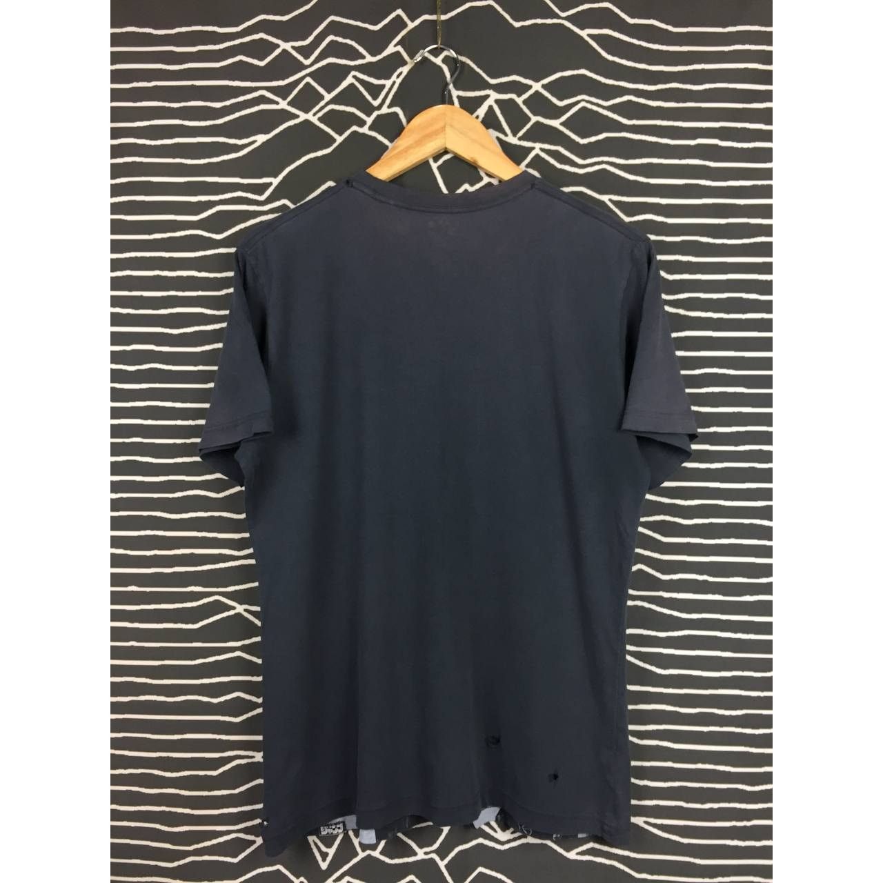 Anime × Japanese Brand × Uniqlo Distressed Uniqlo Shonen Jump 50th Anniversary One Piece Tee Size US M / EU 48-50 / 2 - 9 Thumbnail