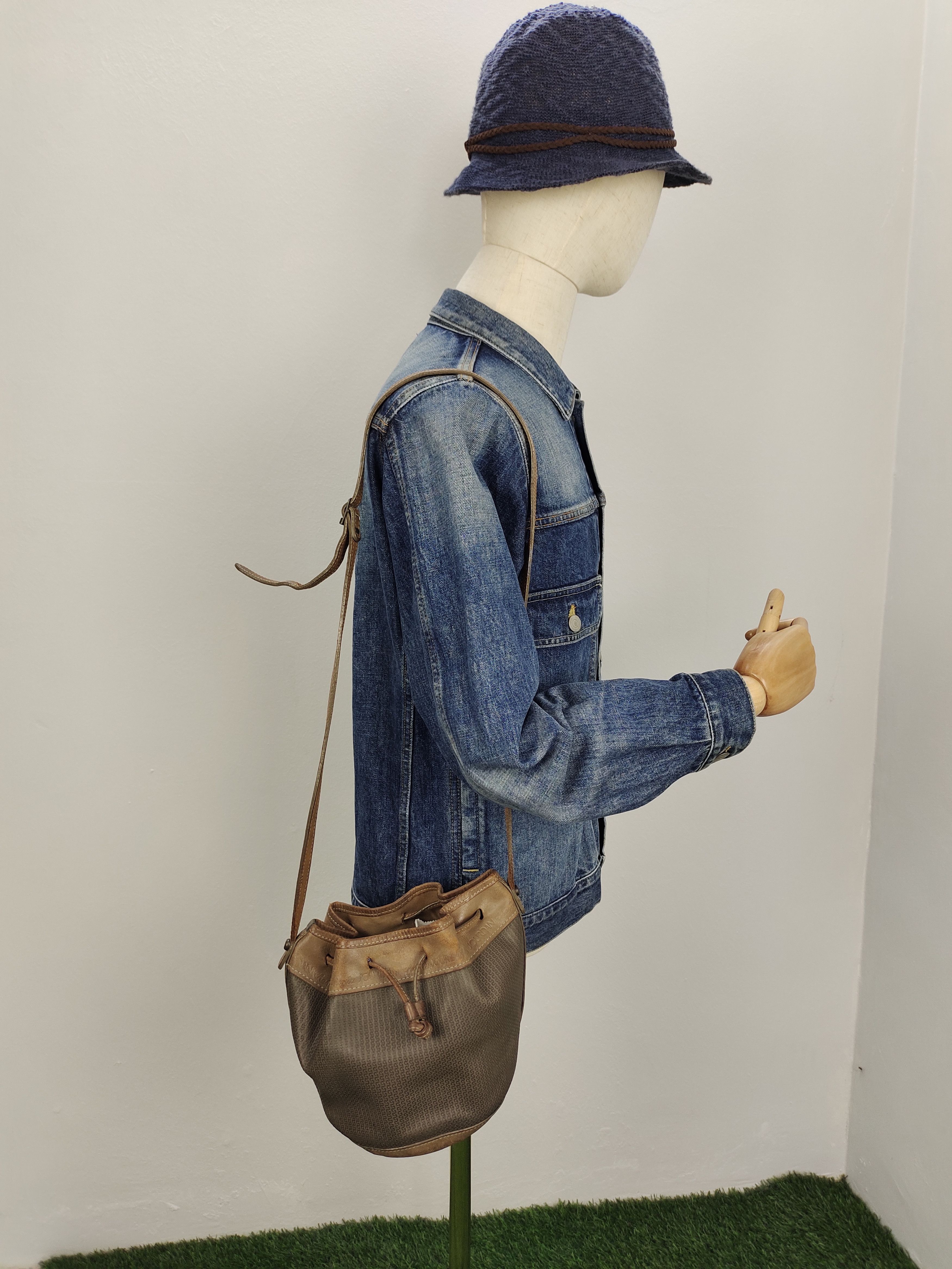 Charles Jourdan Vintage Charles Jourdan Patina Leather Bucket Mini Bag Size ONE SIZE - 2 Thumbnail
