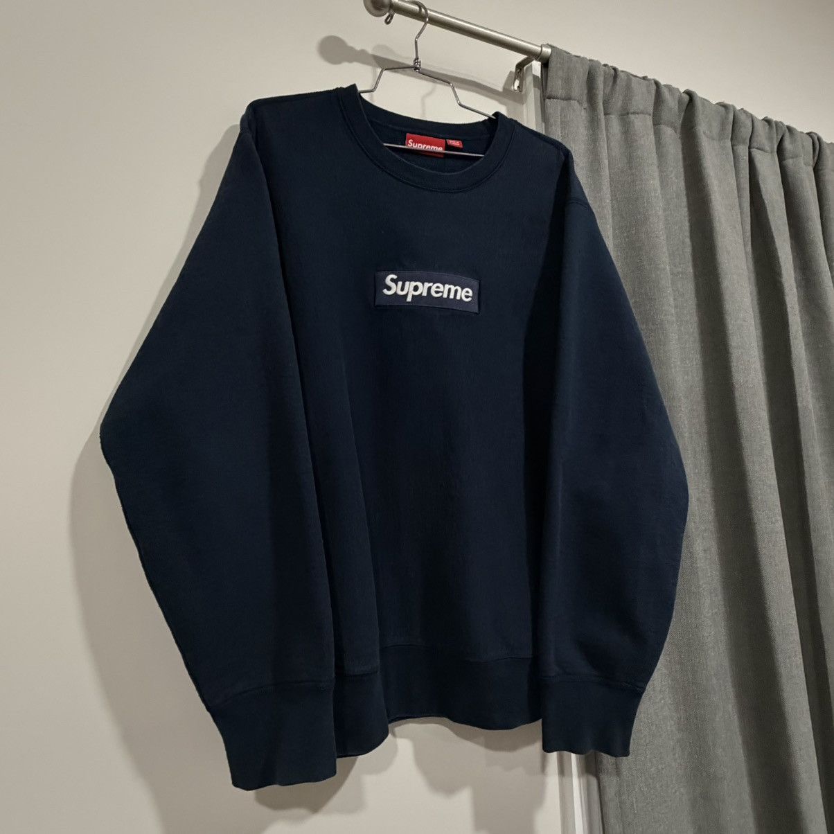 Supreme SUPREME FW22 Box Logo Crewneck In Black | Grailed