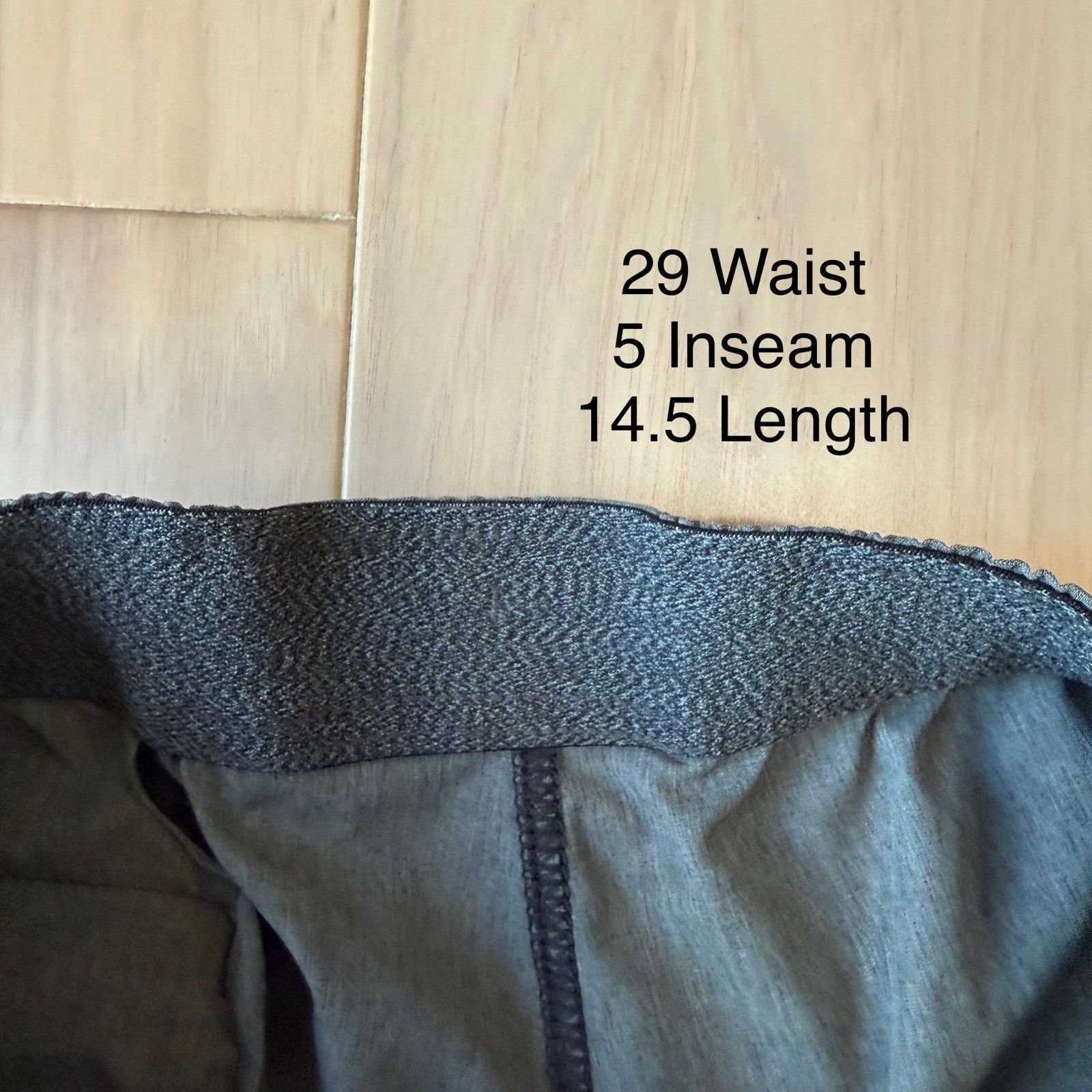 Vuori Vuori Banks Shorts Medium Black 5" Lightweight Workout Size US 29 - 5 Thumbnail