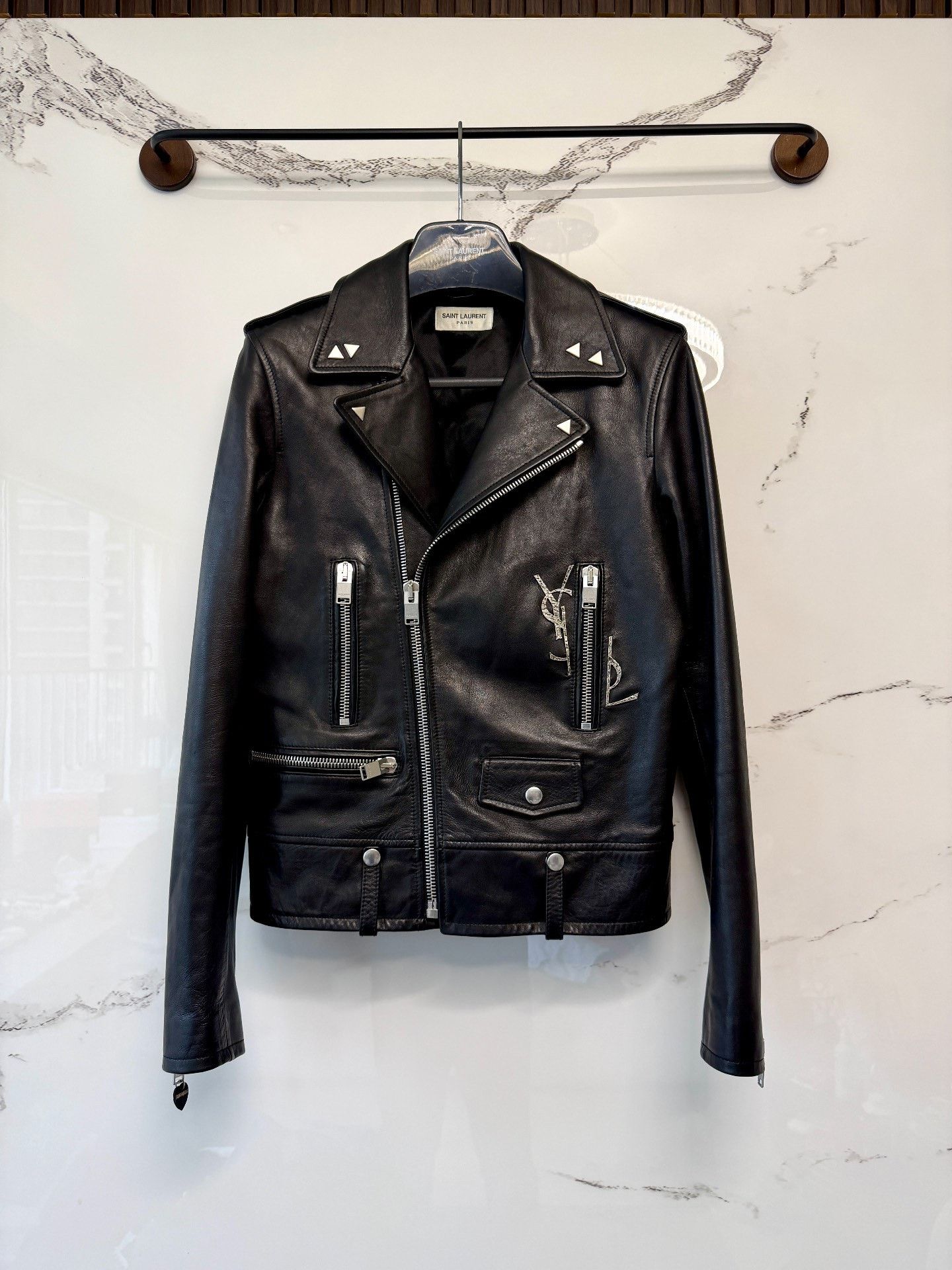 Yves Saint Laurent saint laurent studded l01 biker leather jacket Size US L / EU 52-54 / 3 - 1 Thumbnail