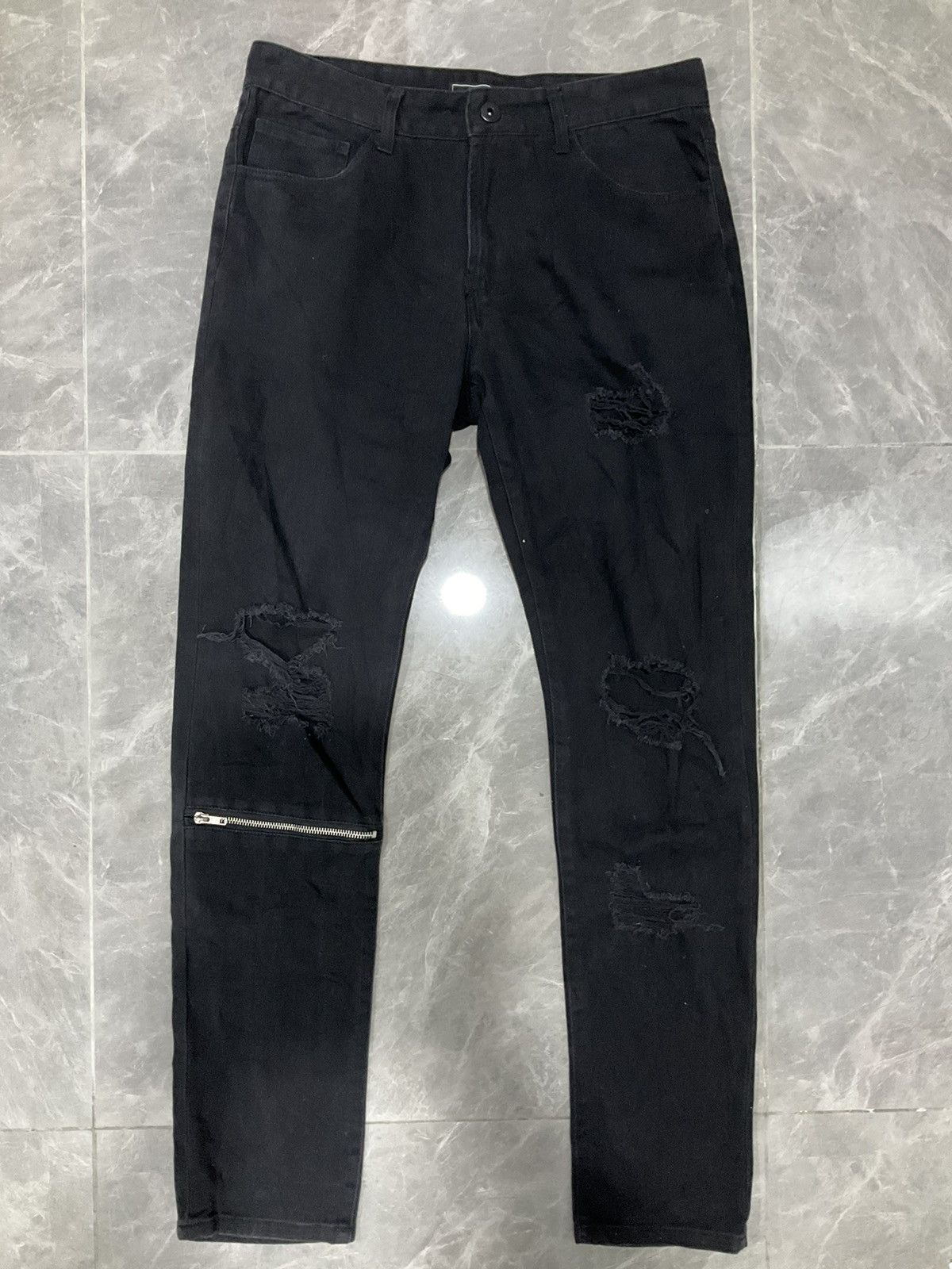If Six Was Nine × Japanese Brand Jeans Black Distressed Denim Single Zip Forever 21 Size US 32 / EU 48 - 2 Thumbnail