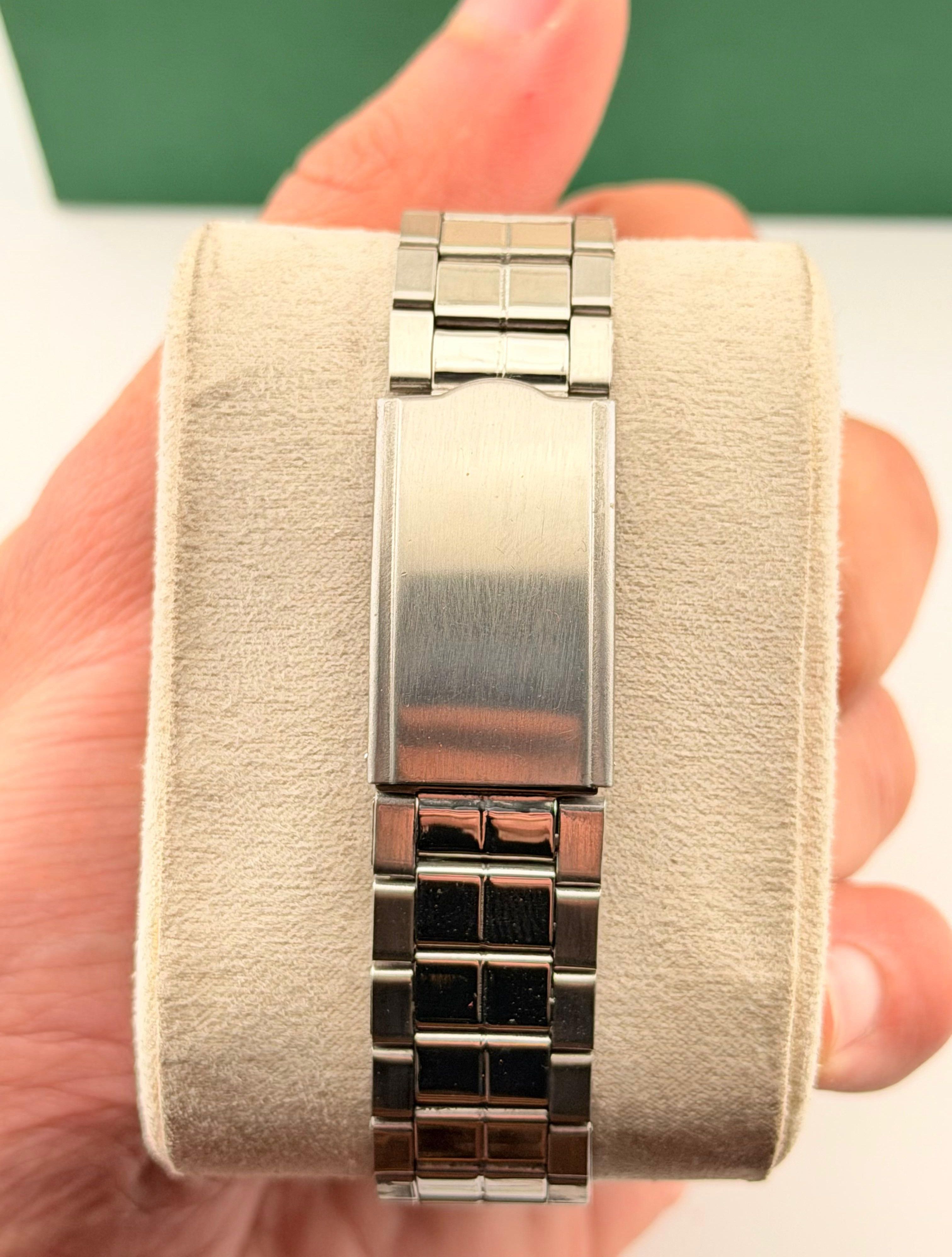 Seiko Vintage Men's Wrist Automatic Watch Size 38 - 5 Thumbnail