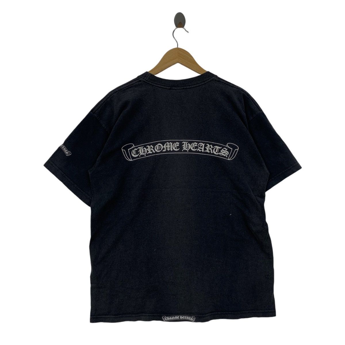 Chrome Hearts Vintage CHROME HEARTS SWORD Sun Faded THRASHED Tee Shirt Size US L / EU 52-54 / 3 - 7 Thumbnail