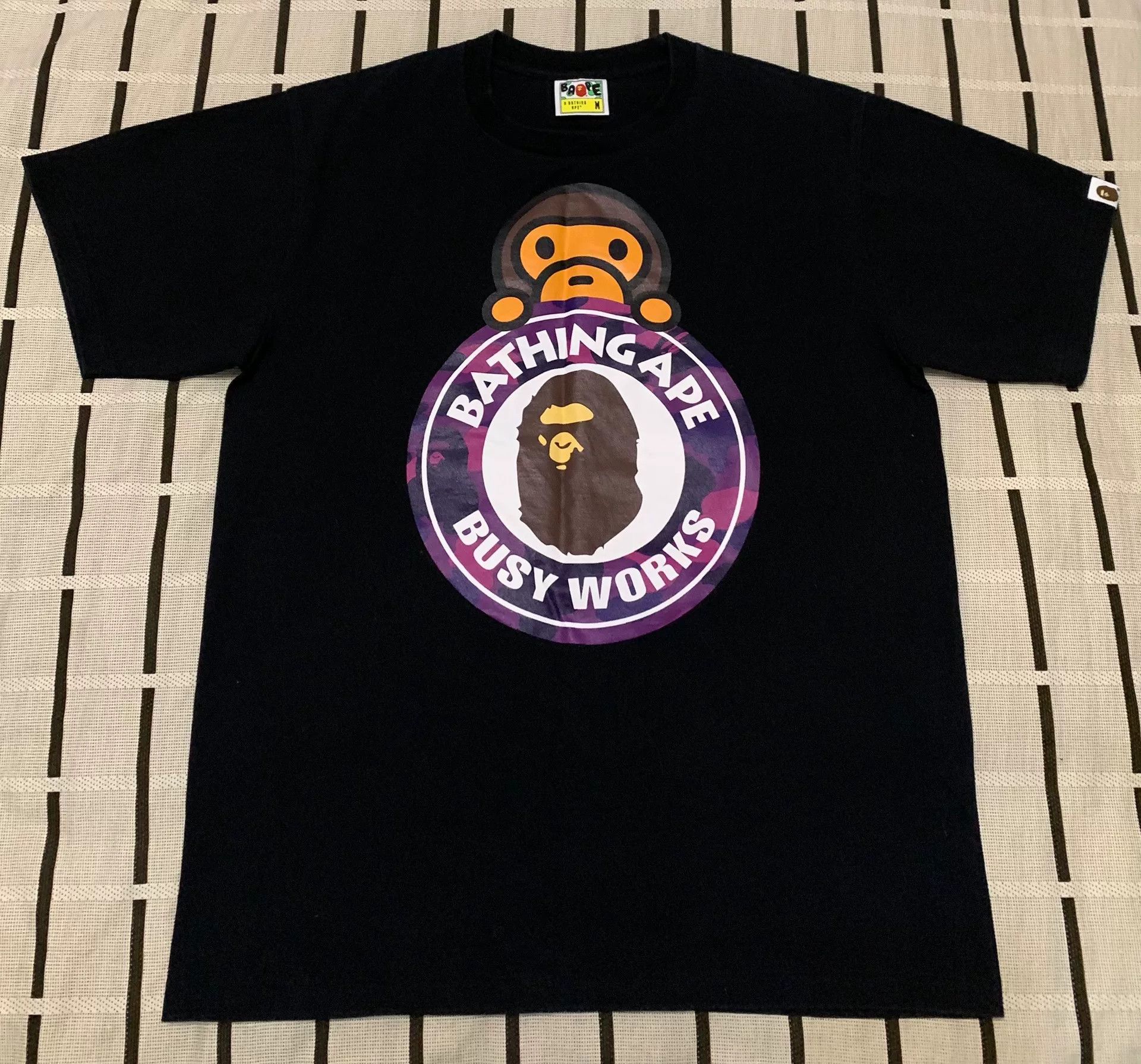 Bape Bape Camo Ape Head Purple T-Shirt M Men Size US M / EU 48-50 / 2 - 1 Thumbnail