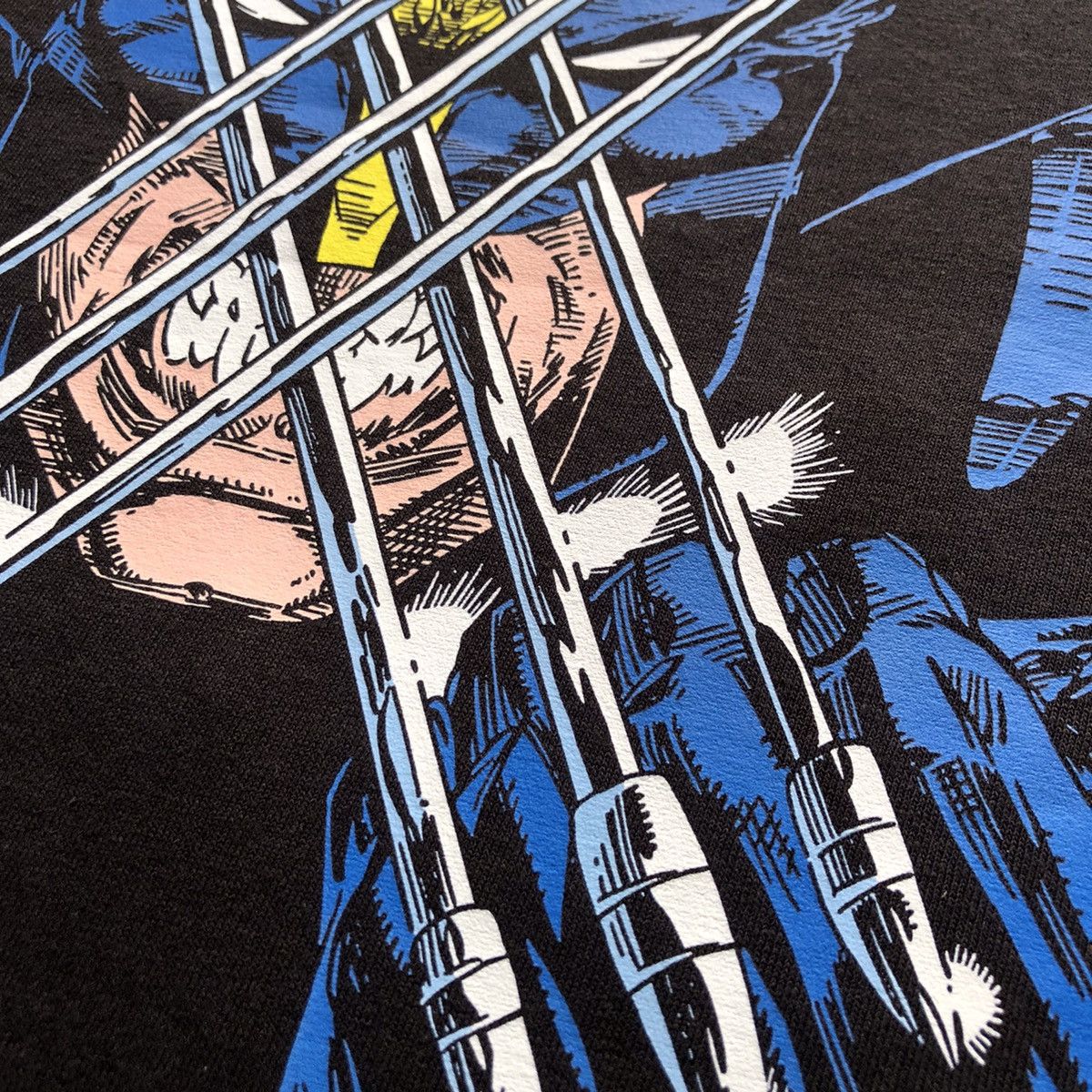 Marvel Comics × Wolverine Marvel Shirt - Wolverine Comicbook Big Print Size US XL / EU 56 / 4 - 5 Thumbnail