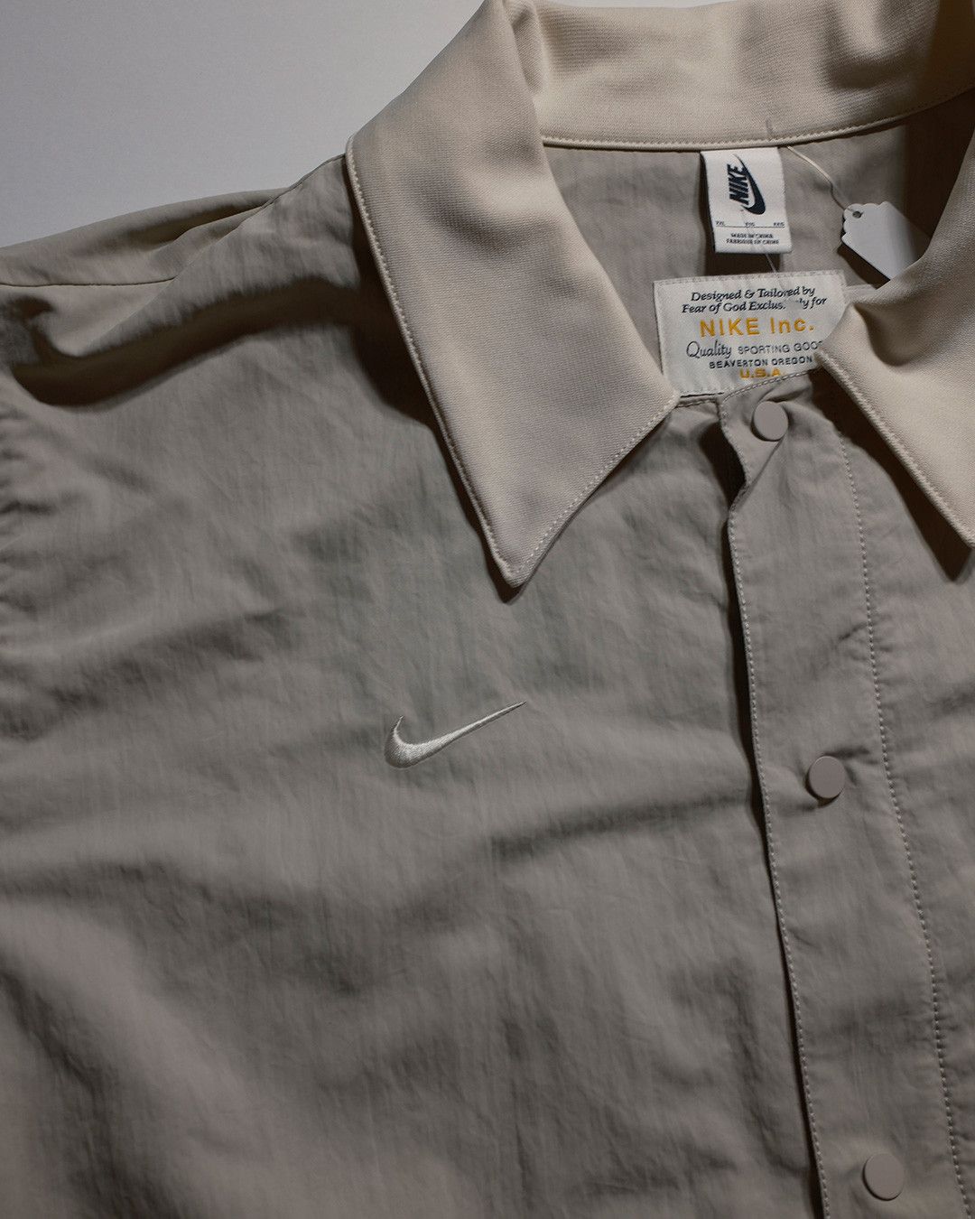 Fear of God × Nike Fear of God x Nike Warm Up Button Up Size US XXL / EU 58 / 5 - 3 Thumbnail
