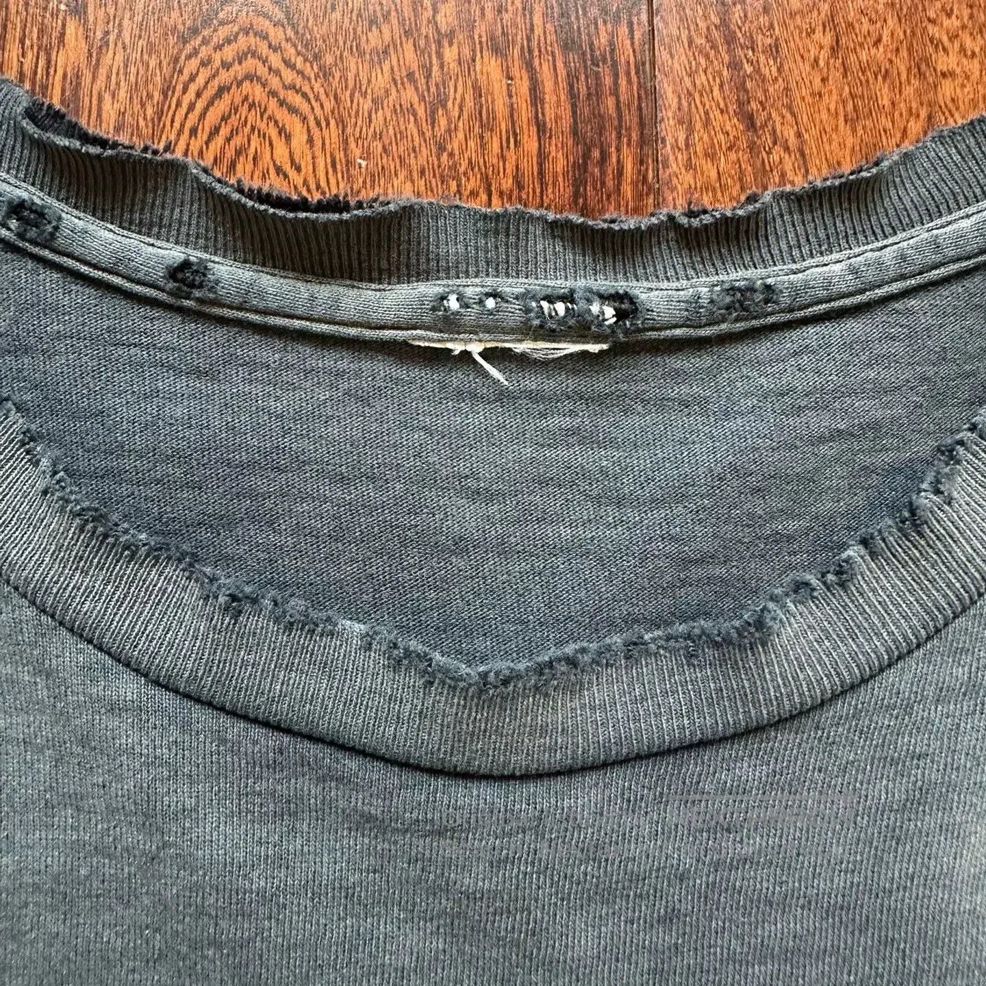 Vintage Vintage Ramones Faded 90s Tee. Size US M / EU 48-50 / 2 - 4 Thumbnail