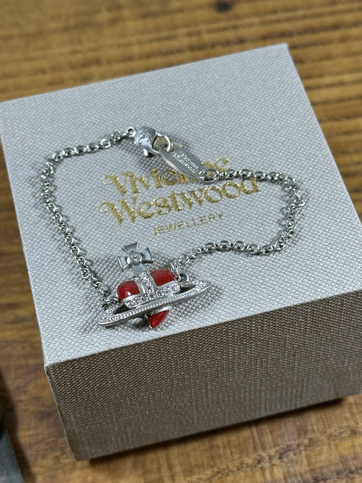 Vivienne Westwood Vivienne Westwood Diamante Heart Pendant Bracelet In Silver Size ONE SIZE - 1 Thumbnail