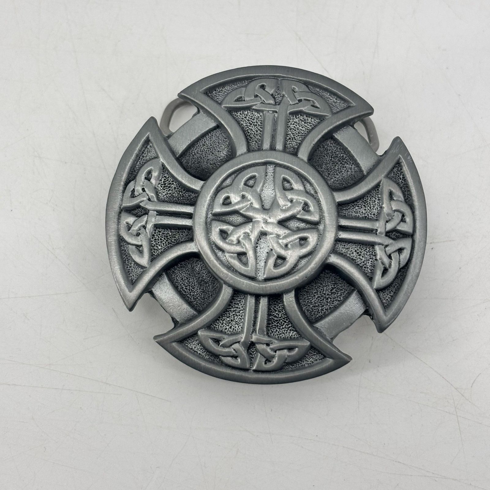 Vintage Celtic Knot Belt Buckle Pewter Gray Circle Cross Eternal Size ONE SIZE - 8 Thumbnail