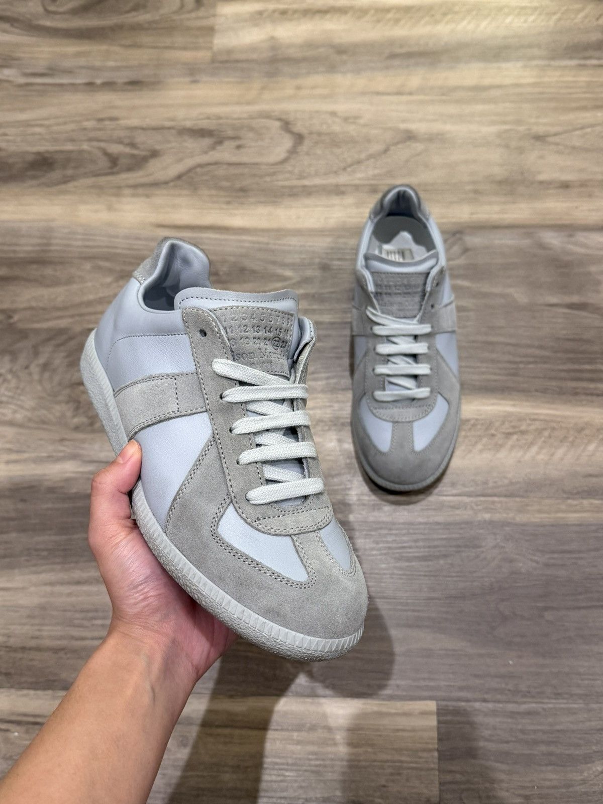 Maison Margiela Rare Maison Margiela Replica GAT EU 36 Tonal Grey Size US 6 / IT 36 - 6 Thumbnail