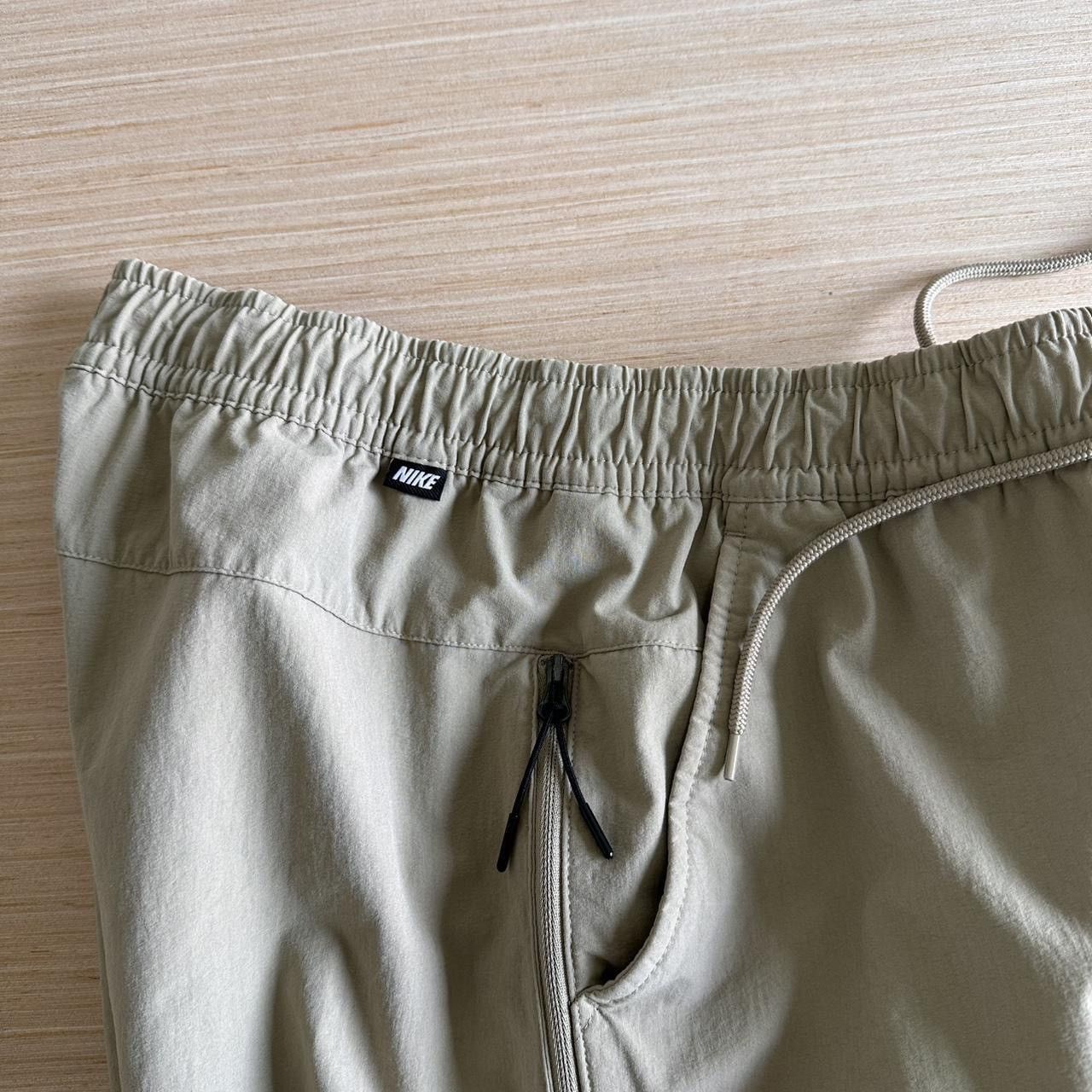 Nike Nike Khaki Joggers Size Small Size US 27 - 2 Thumbnail
