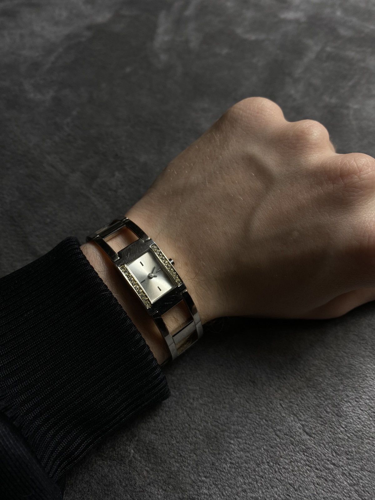 Japanese Brand × Vintage Futuristic Vintage Japanese Style Bracelet Watch - Work 100% Size ONE SIZE - 2 Thumbnail