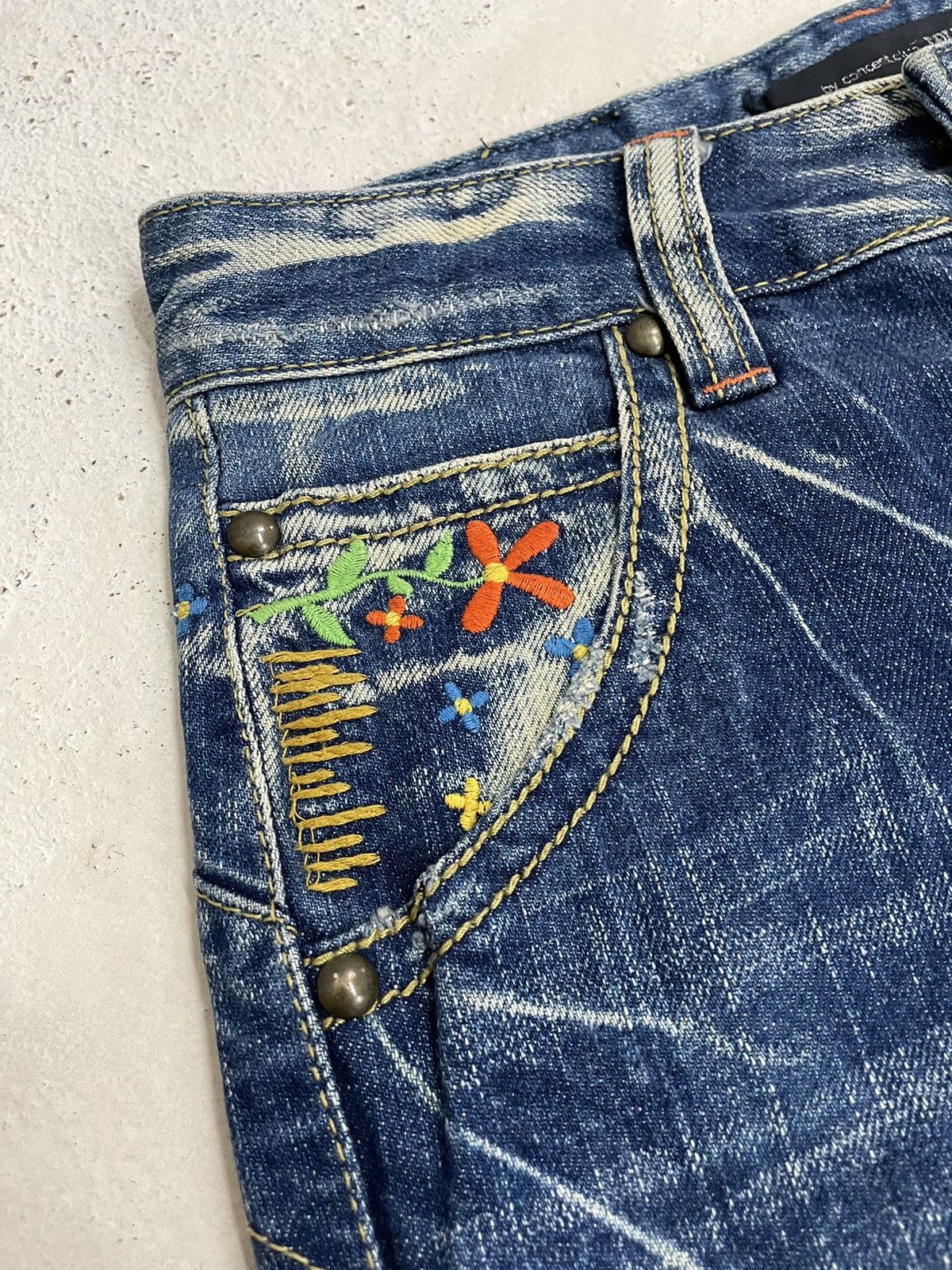 Designer Lolita Wide Leg Muddy Embroidery Studded Flare Denim Pants Size US 26 / EU 42 - 4 Thumbnail