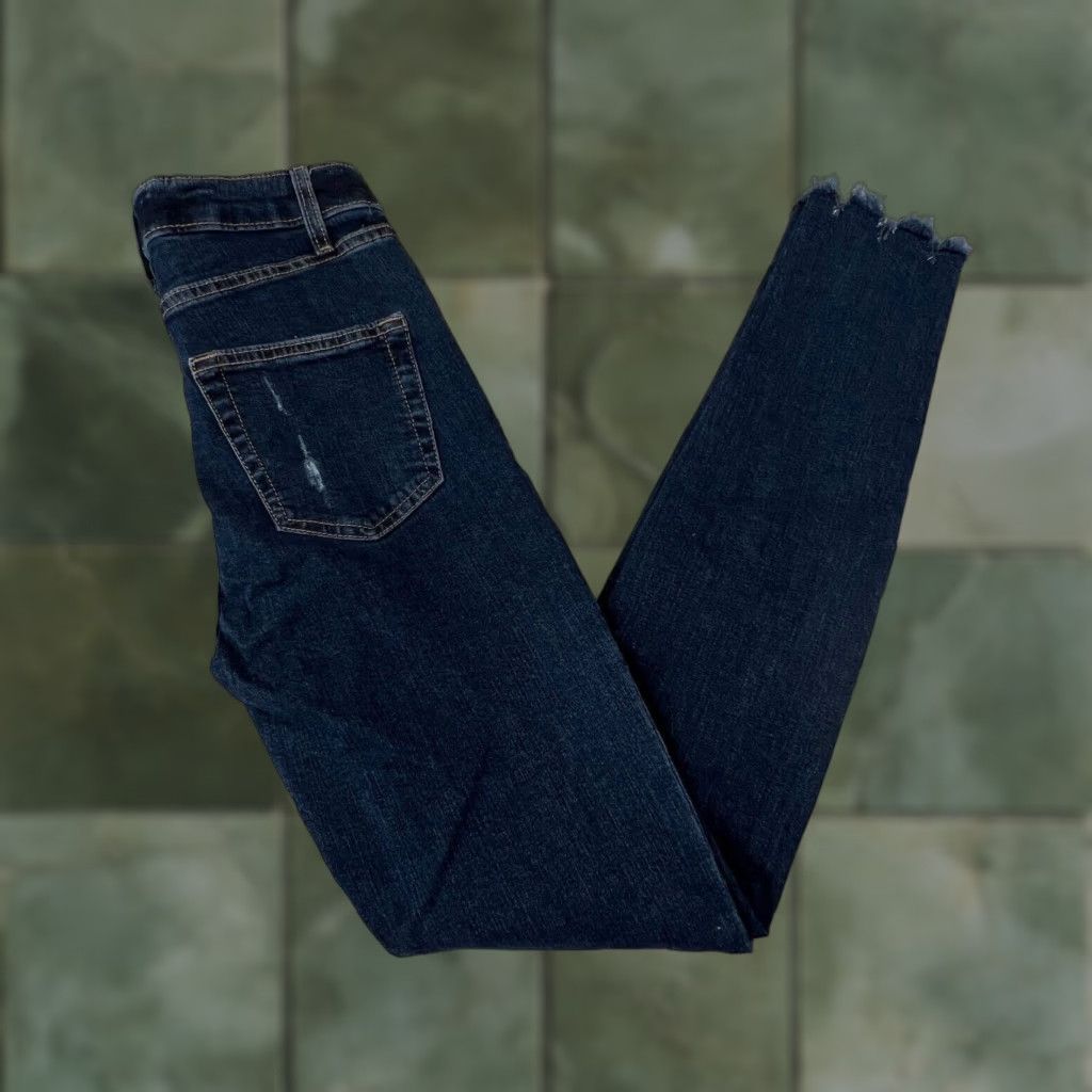 Vintage Wild Fable Women's 00 Dark Blue Highest Rise Skinny Distressed Jeans Size 24" / US 00 / IT 34 - 1 Thumbnail