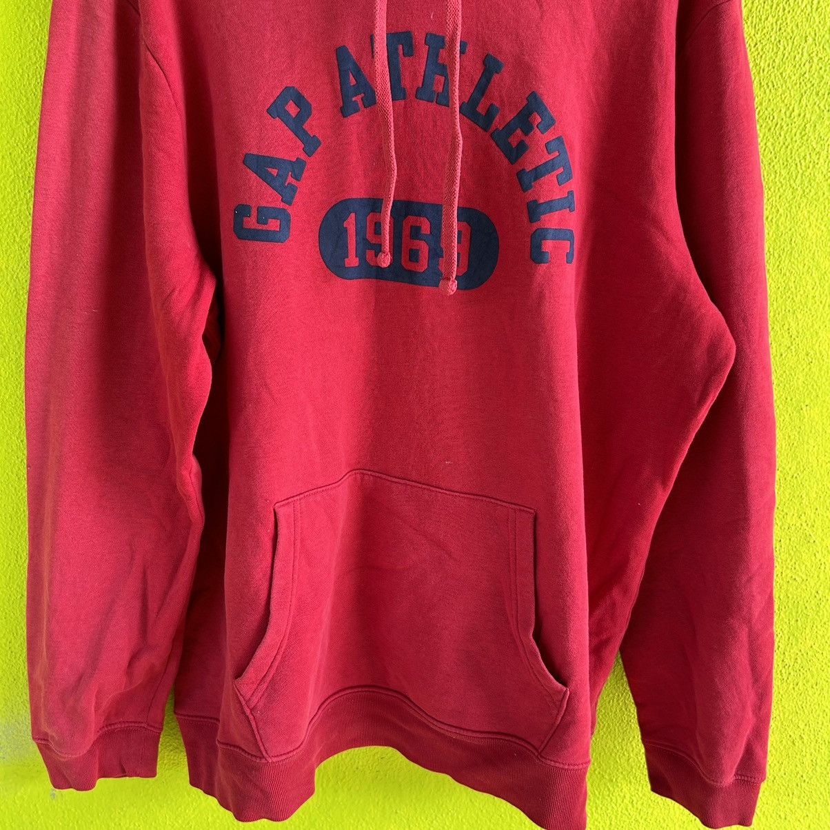 Gap Vintage Gap Athletic Red Hoodie Size US L / EU 52-54 / 3 - 3 Thumbnail