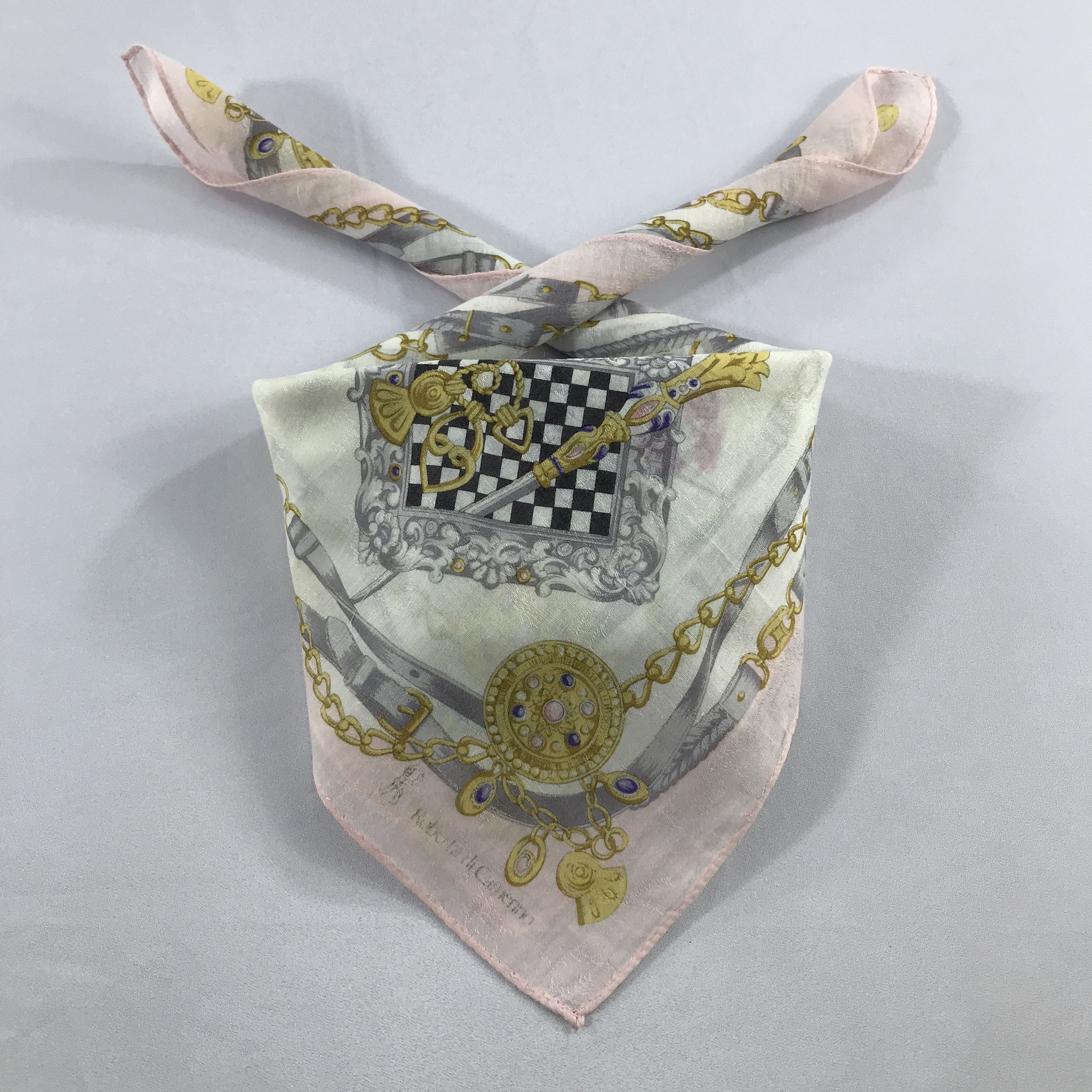 Roberta di Camerino × Vintage Roberta Di Camerino Bandana /Handkerchief/Neckerchief -S2305 Size ONE SIZE - 3 Thumbnail