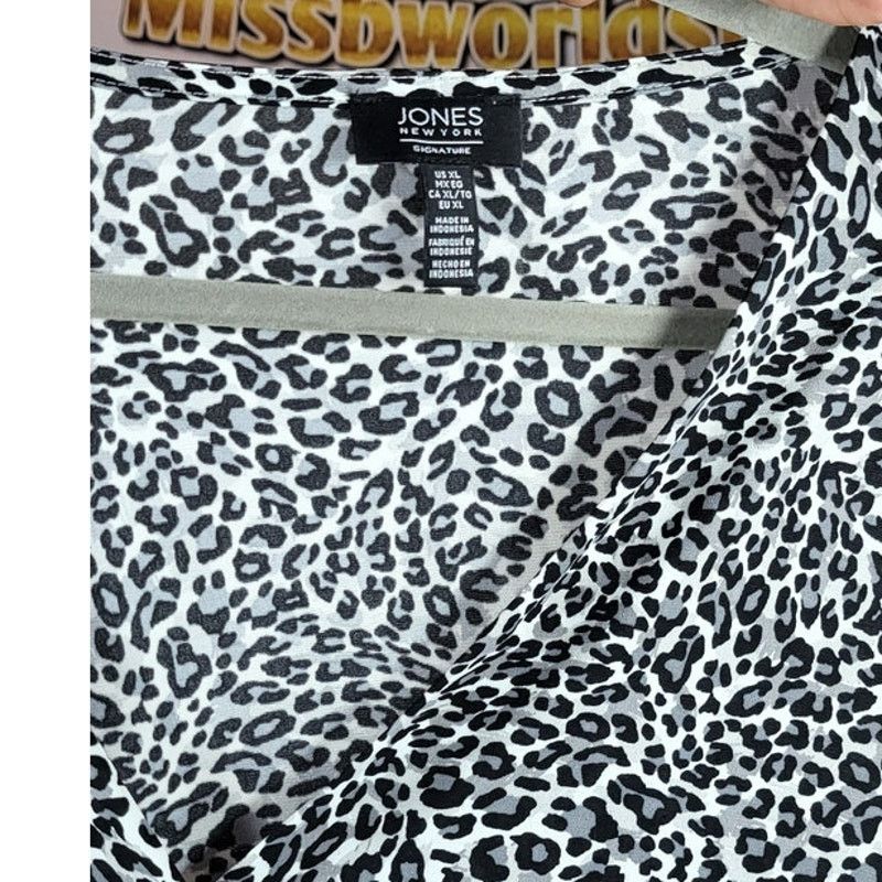 Jones New York Jones New York Gray Leopard Animal Print Blouse Size XL Size XL / US 12-14 / IT 48-50 - 3 Thumbnail