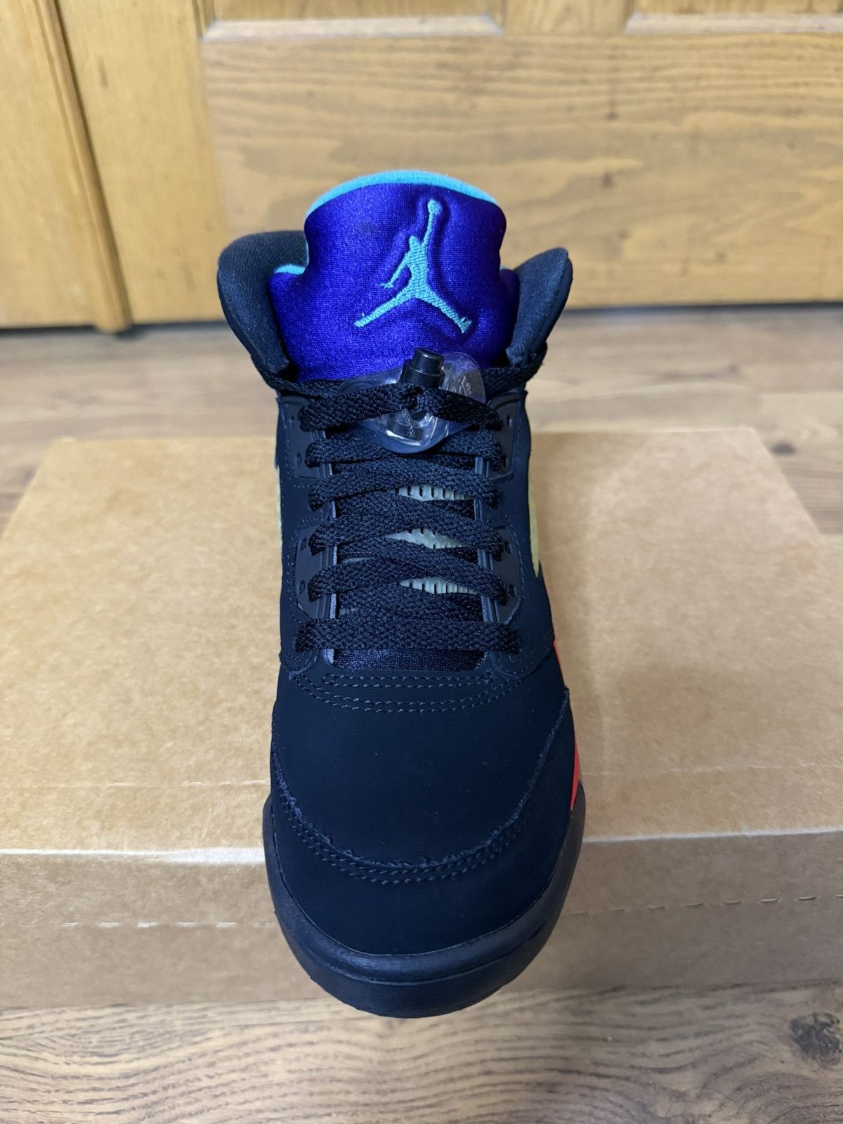 Jordan Brand Air Jordan 5 “Top 3” Size 5.5y Size US 5.5 / EU 38 - 4 Thumbnail