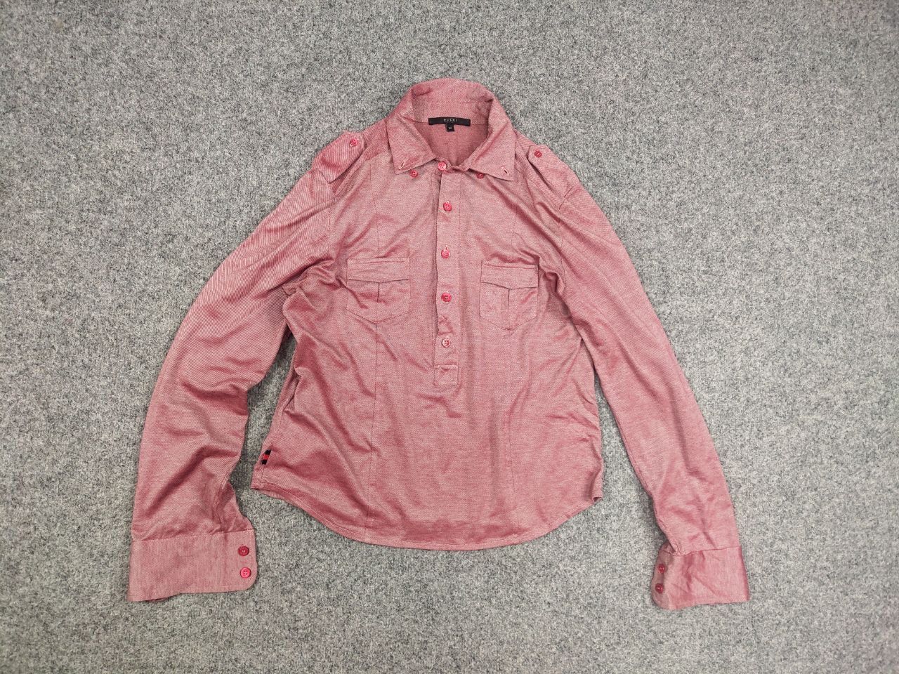 Gucci Vintage '08 Gucci glossy red 1/4 button Long sleeve Shirt Size M / US 6-8 / IT 42-44 - 11 Thumbnail