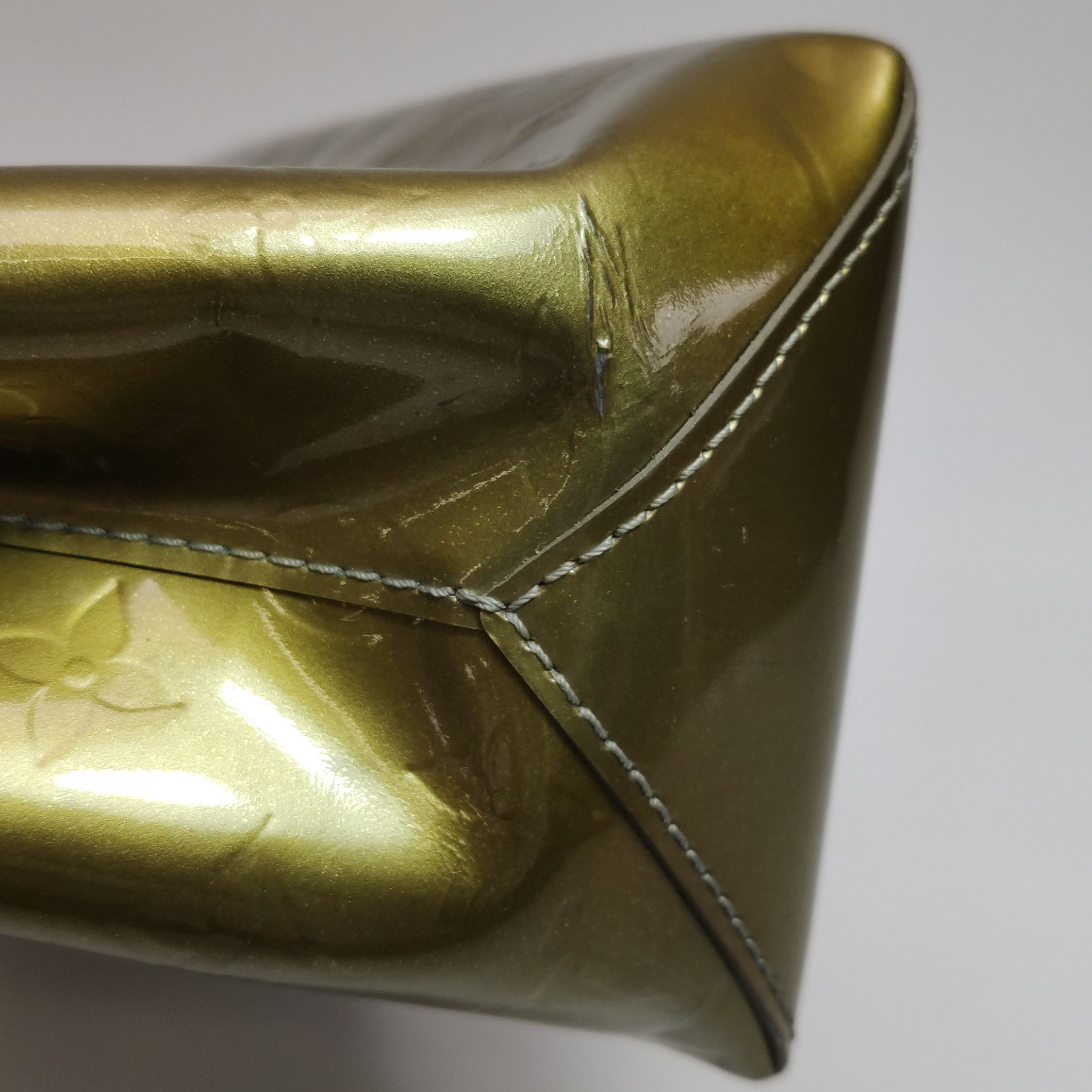 Louis Vuitton (LV) Wilshire patent leather embossed monogra