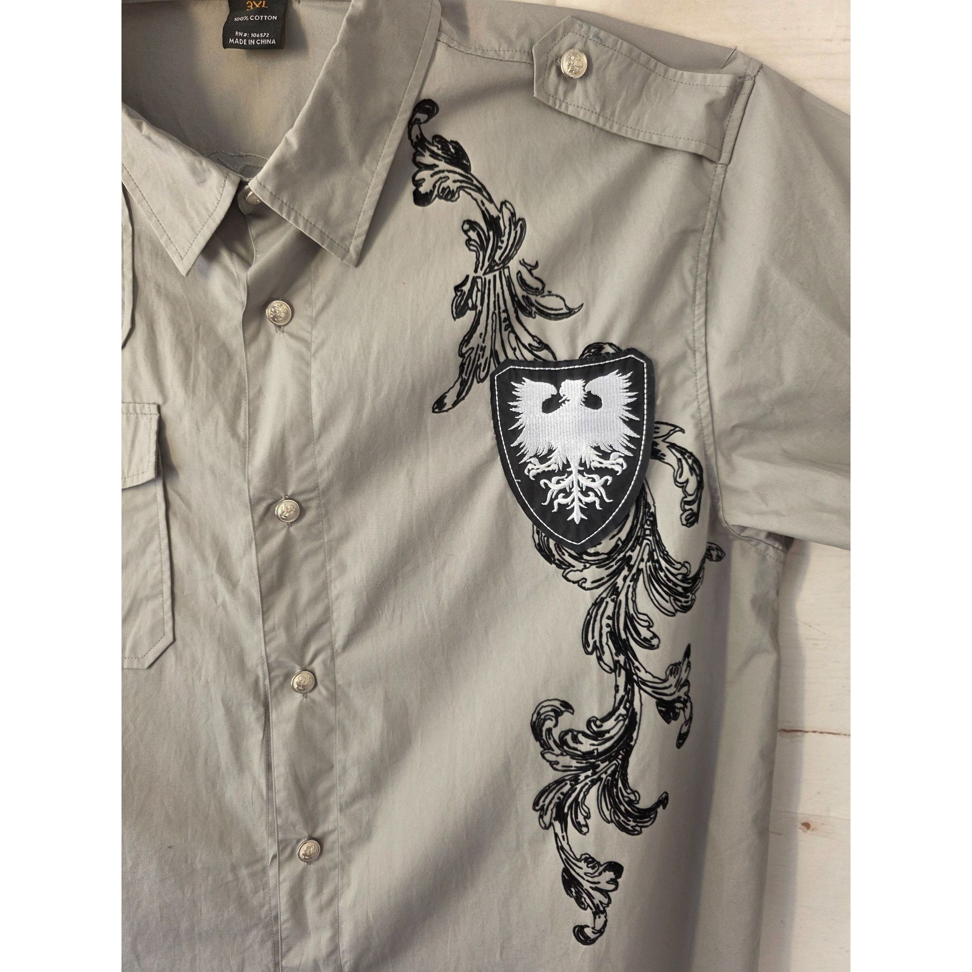 Other Russo Spirit Shirt Men 3XL Gothic Crest Wing Graphic Btn Up Size US XXL / EU 58 / 5 - 8 Thumbnail
