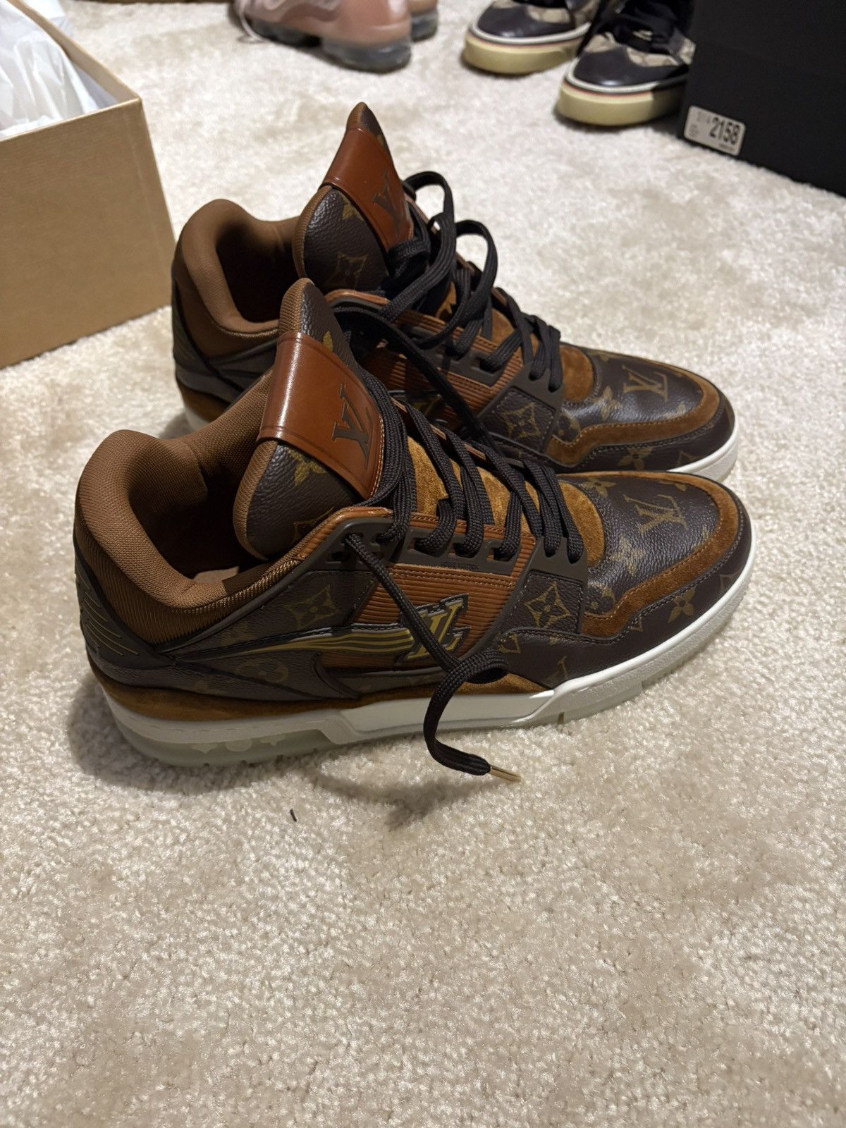 Louis Vuitton Louis Vuitton LV Trainer Low Classic Monogram Size US 9 / EU 42 - 8 Thumbnail
