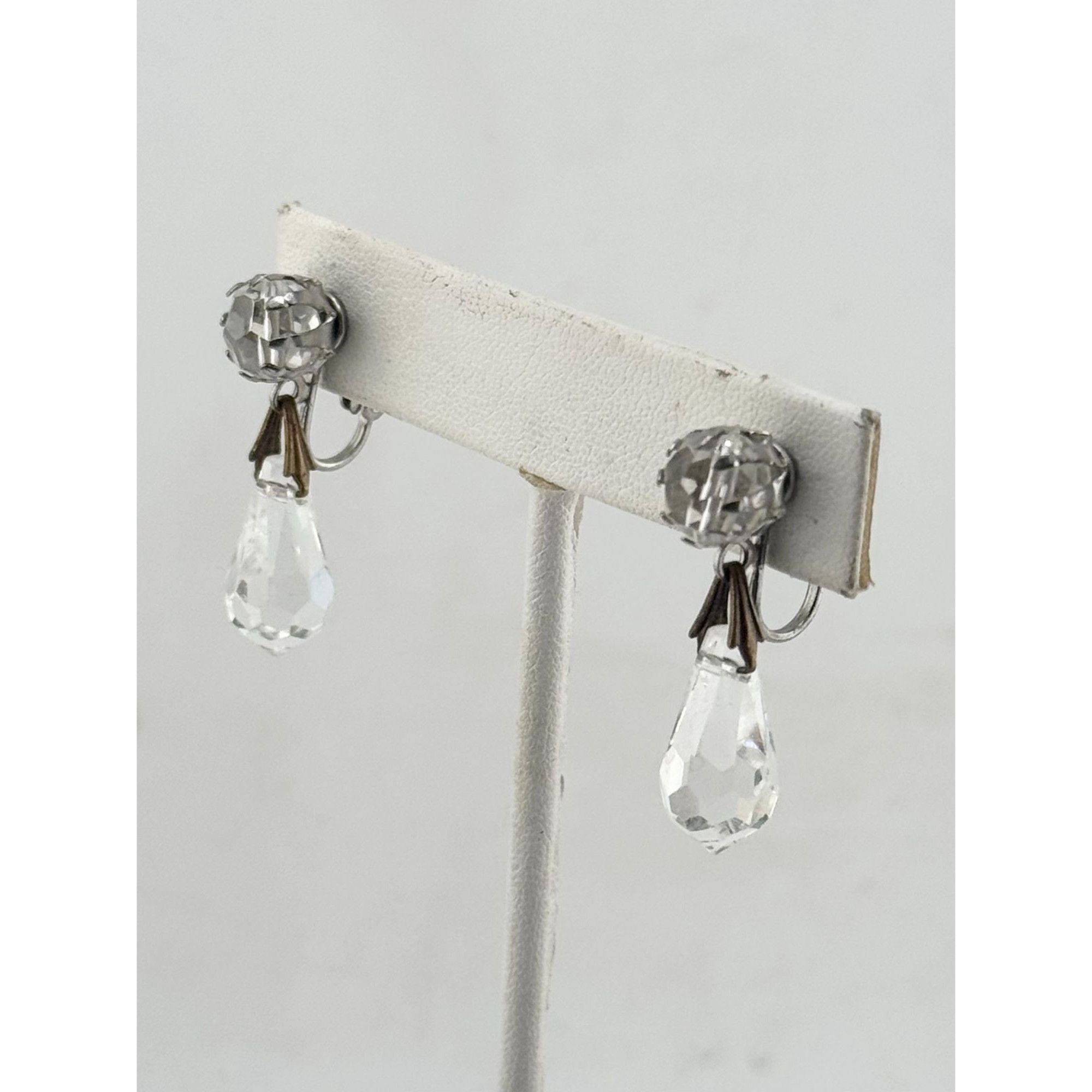 Vintage Vintage Mid Century Mod faceted crystal dangle drop clip on Size ONE SIZE - 3 Thumbnail