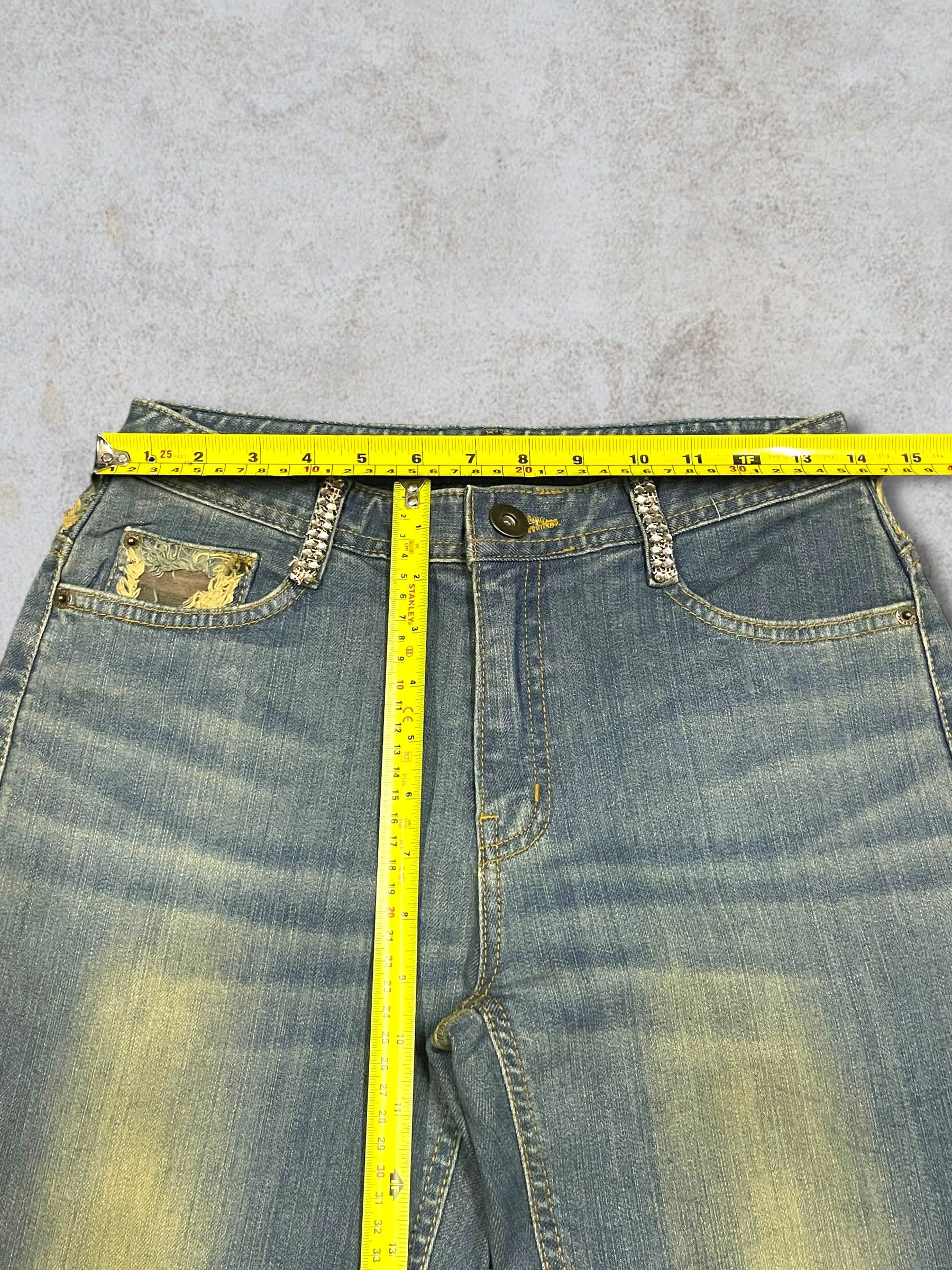 Japanese Brand Vtg Japanese Crystal Beads Distressed Bootcut Frayed Jeans Size 28" / US 6 / IT 42 - 15 Thumbnail