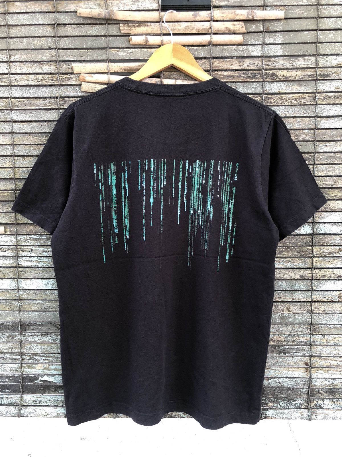 Japanese Brand × Vintage UT Uniqlo X The Matrix Movie Tshirts Size US L / EU 52-54 / 3 - 1 Thumbnail