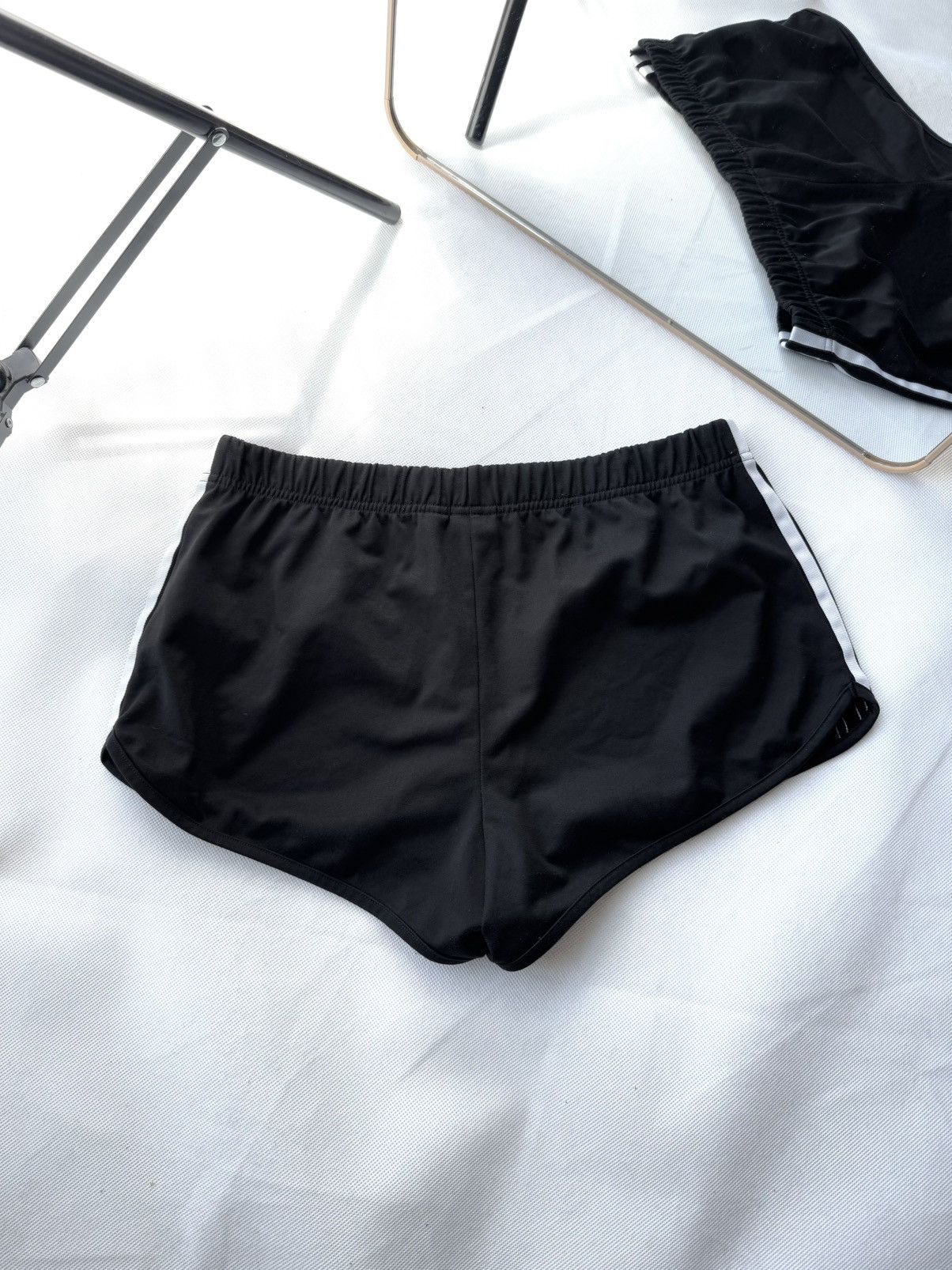 Vintage Vintage Y2K Adidas Pinterest Mini Shorts Streetwear 90s Size US 32 / EU 48 - 7 Thumbnail