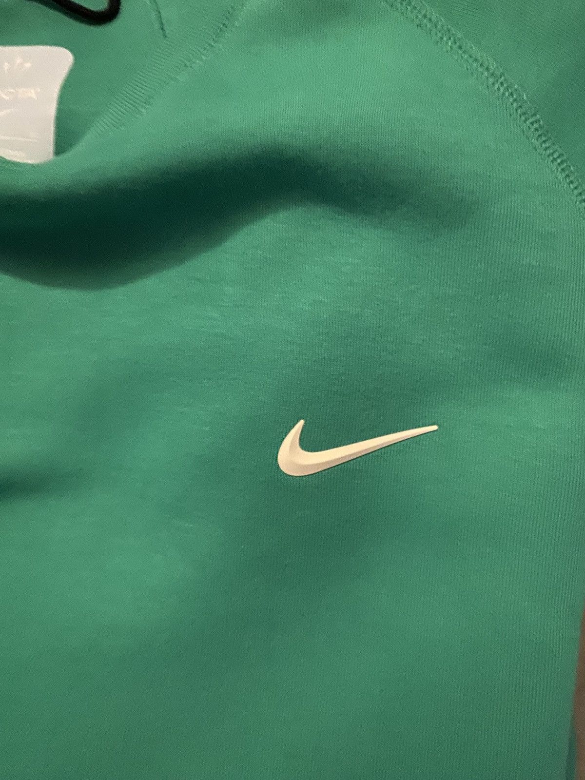 NOCTA × Nike Drake Nike x NOCTA Tech Fleece Crew Stadium Green/Sail Size US XL / EU 56 / 4 - 3 Thumbnail