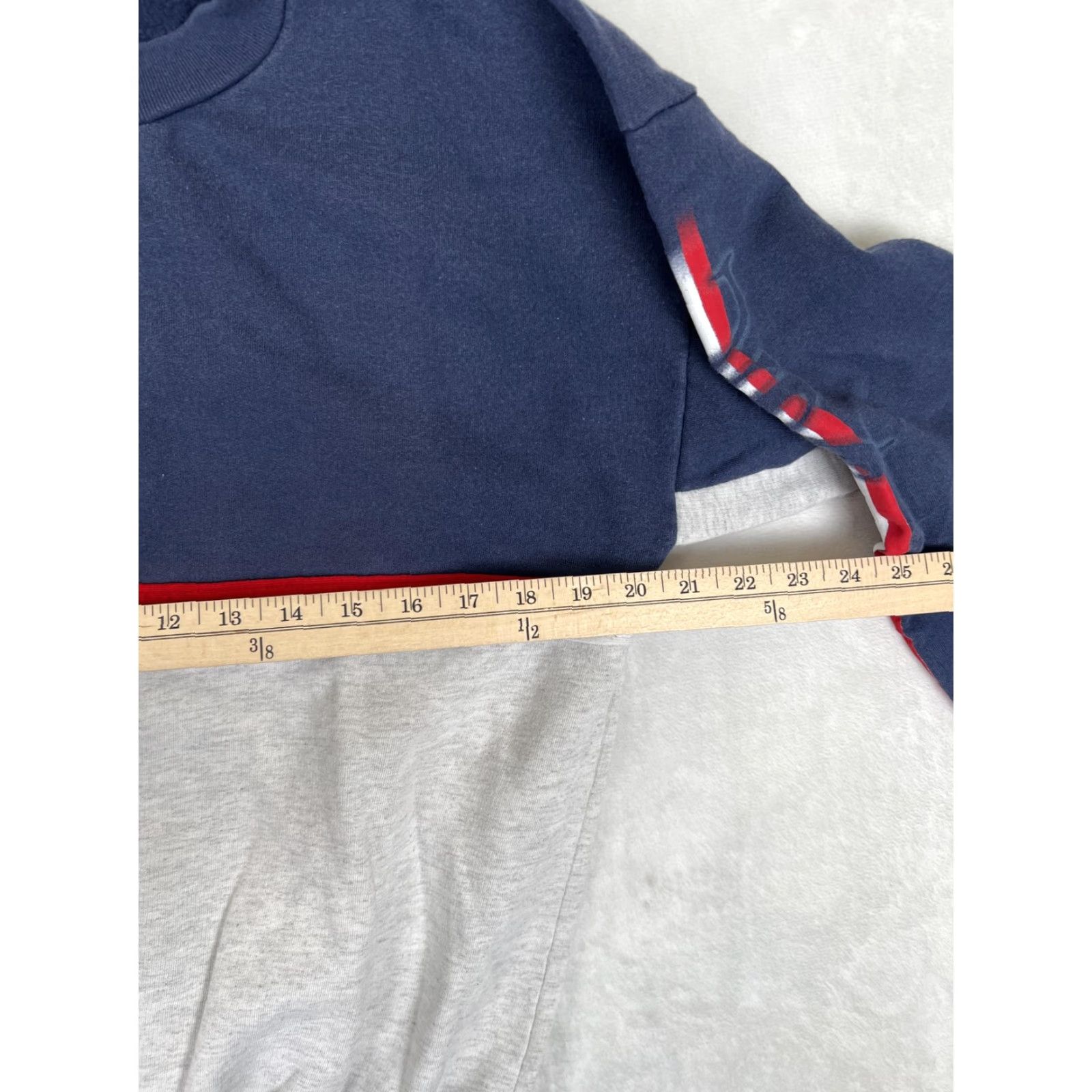 Vintage VINTAGE Artisans Sweatshirt Mens M Blue USA Patriotic Crew Neck Graphic Print 90s Size US M / EU 48-50 / 2 - 5 Thumbnail