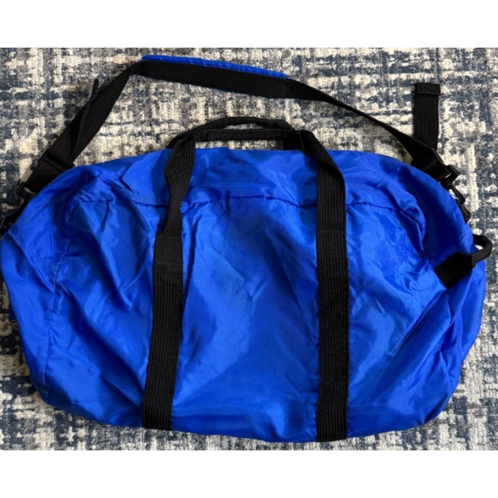 Nike VINTAGE Nike Duffle Bag XL Nylon 80s 90s Neon Yellow Logo Embroidered Men Bag, 28x19, Adjustable Strap, Lightweight, Pockets Size ONE SIZE - 5 Thumbnail