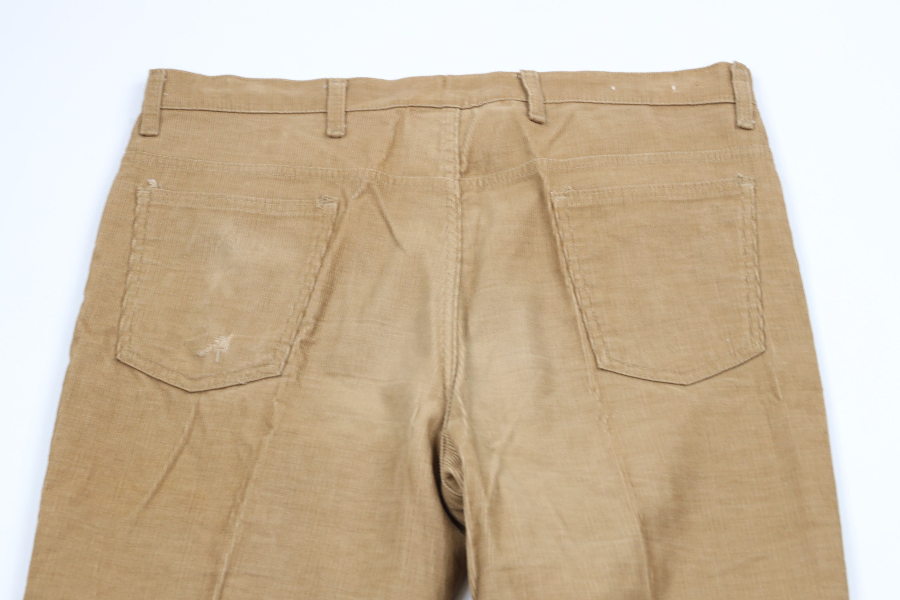 Vintage Vintage 70s Streetwear Wide Leg Bell Bottoms Corduroy Pants Size US 36 / EU 52 - 11 Thumbnail