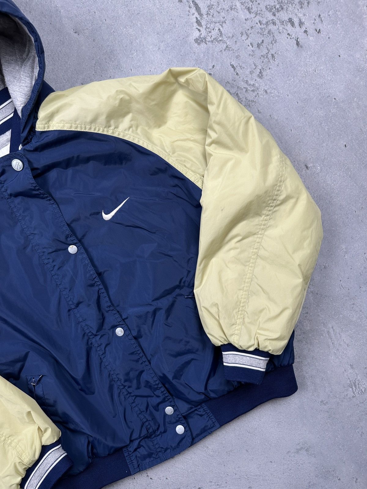 Nike Vintage Nike two-tone Hooded Jacket Blue Yellow 90s Varsity Size M / US 6-8 / IT 42-44 - 4 Thumbnail
